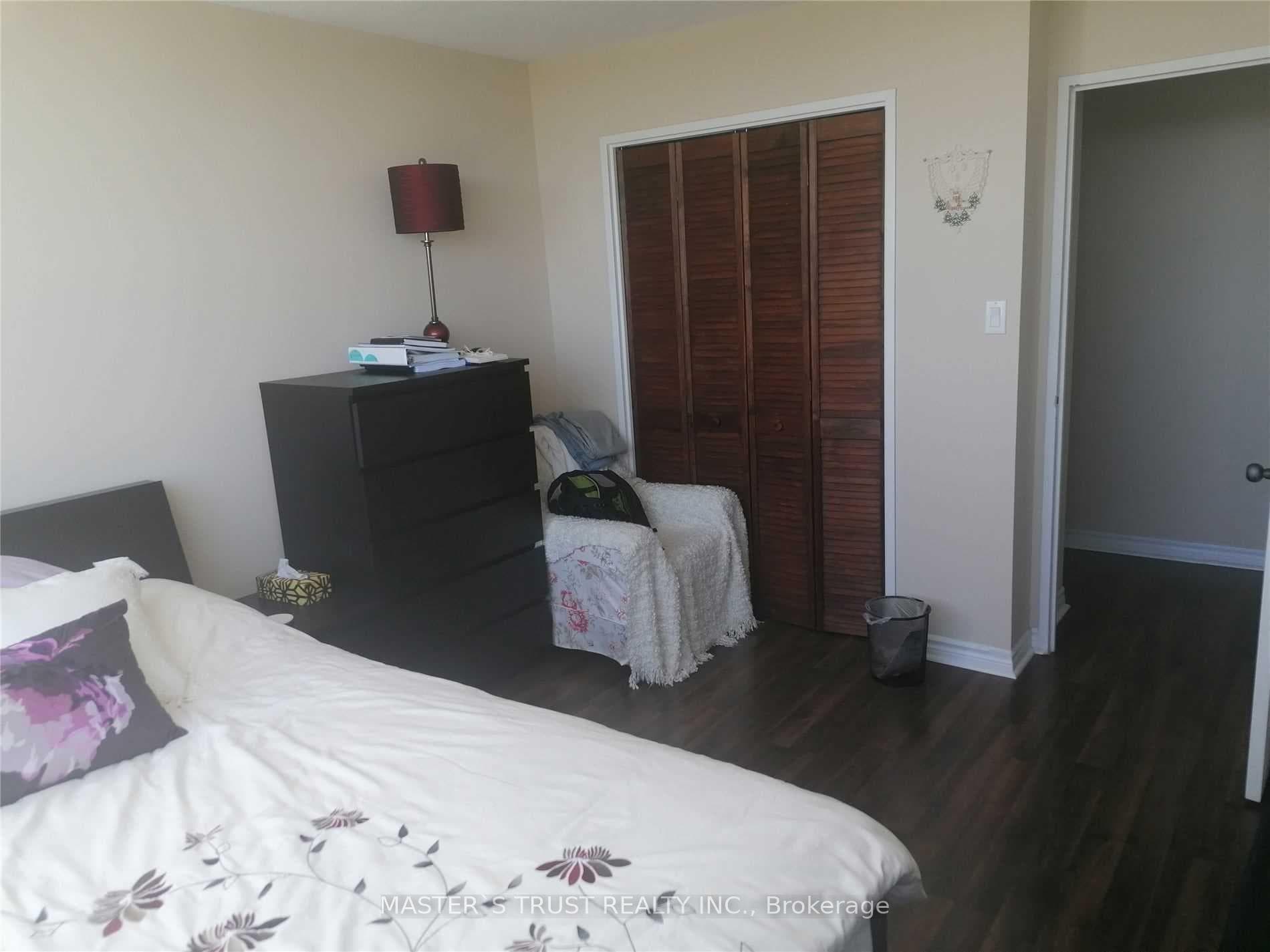 530 Lolita Gardens Unit 1210 photo 17