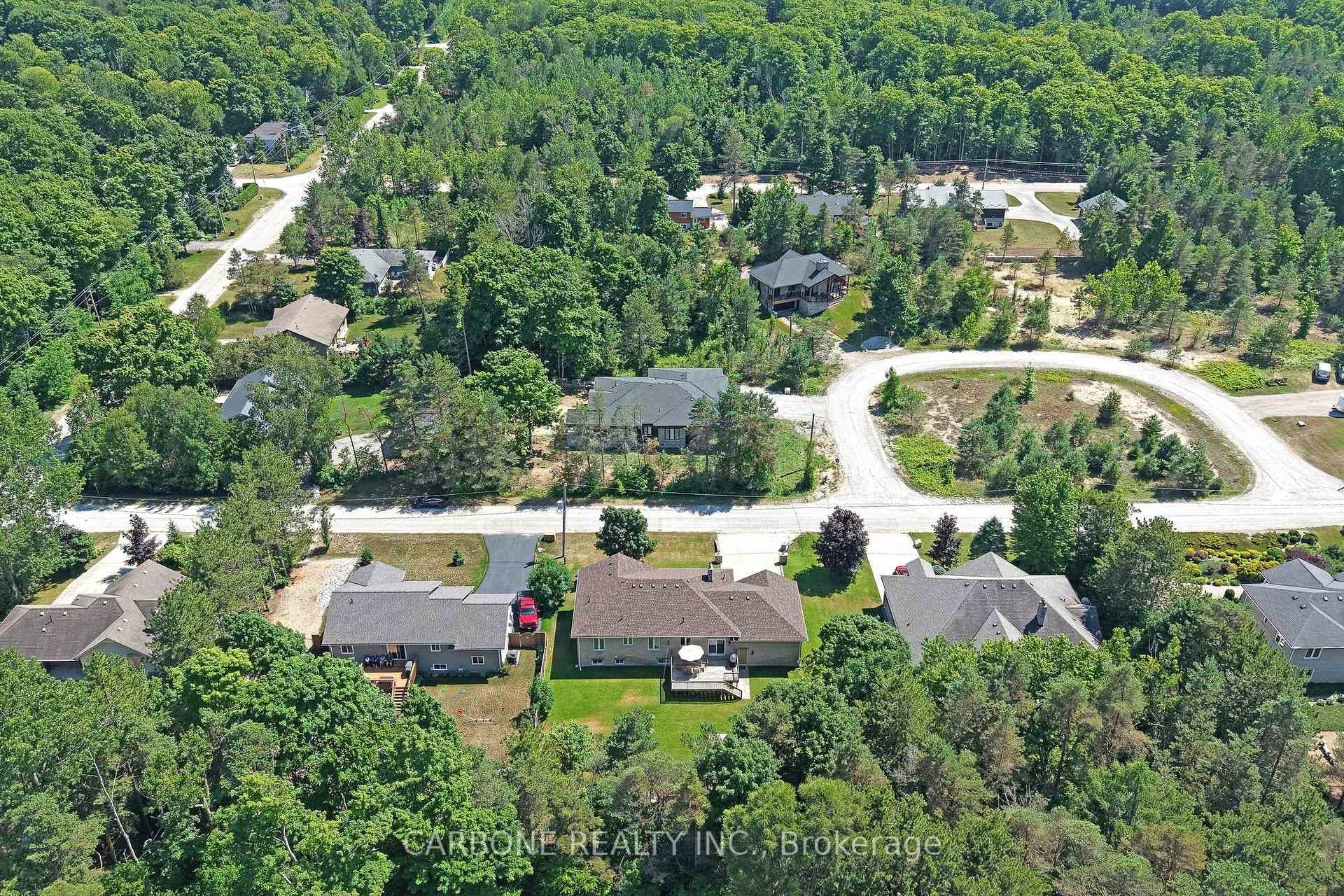 59 Campbell Crescent photo 43