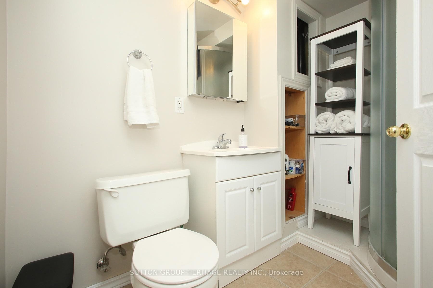 442 Palmerston Avenue photo 21