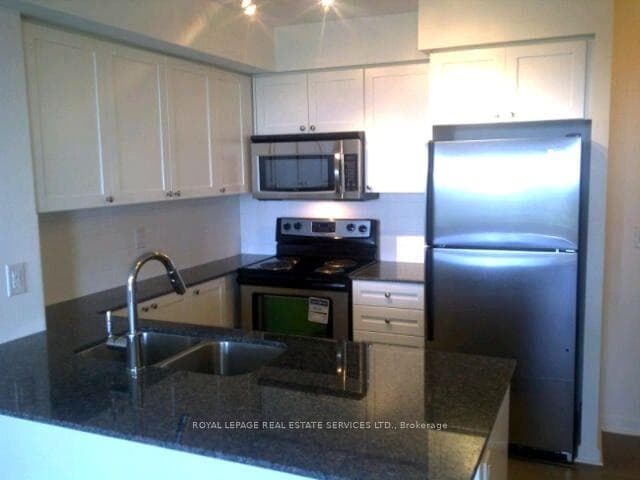 1235 Bayly Street Unit 1313 photo 3