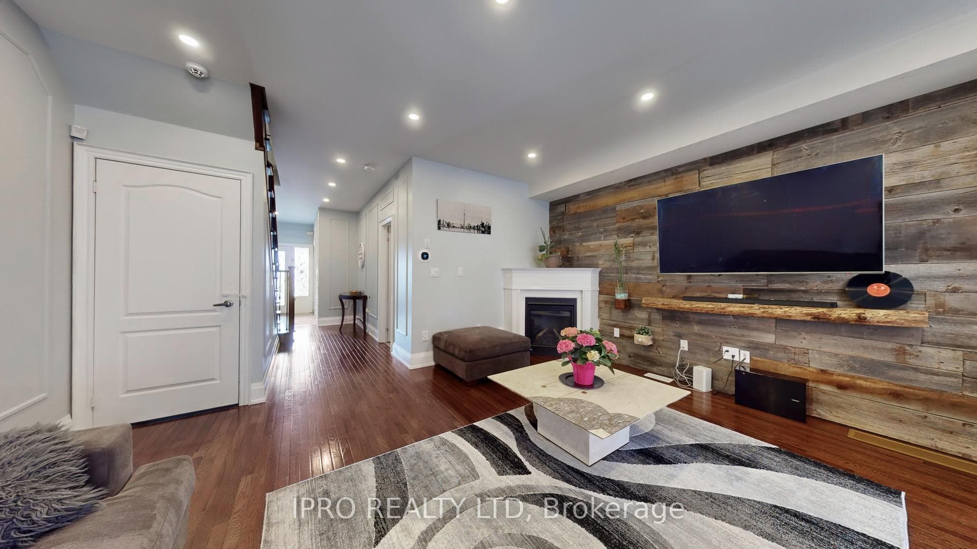 122 Agava Street photo 8