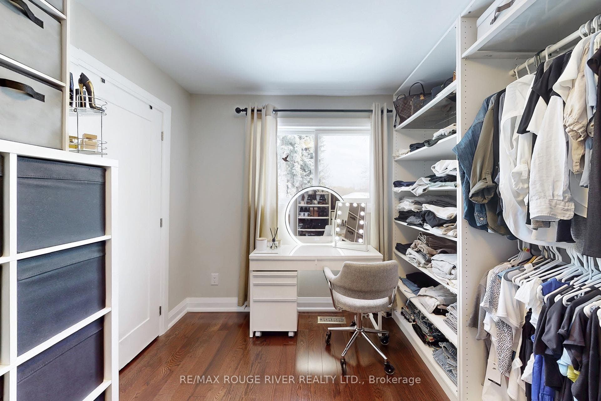 5th bedroom currently used as dressing room