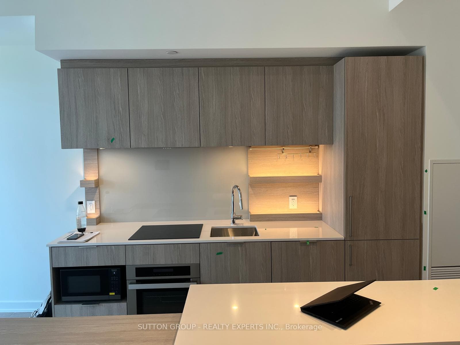 28 Ann Street Unit 810 photo 6