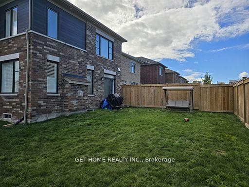 211 McPhail Avenue photo 29