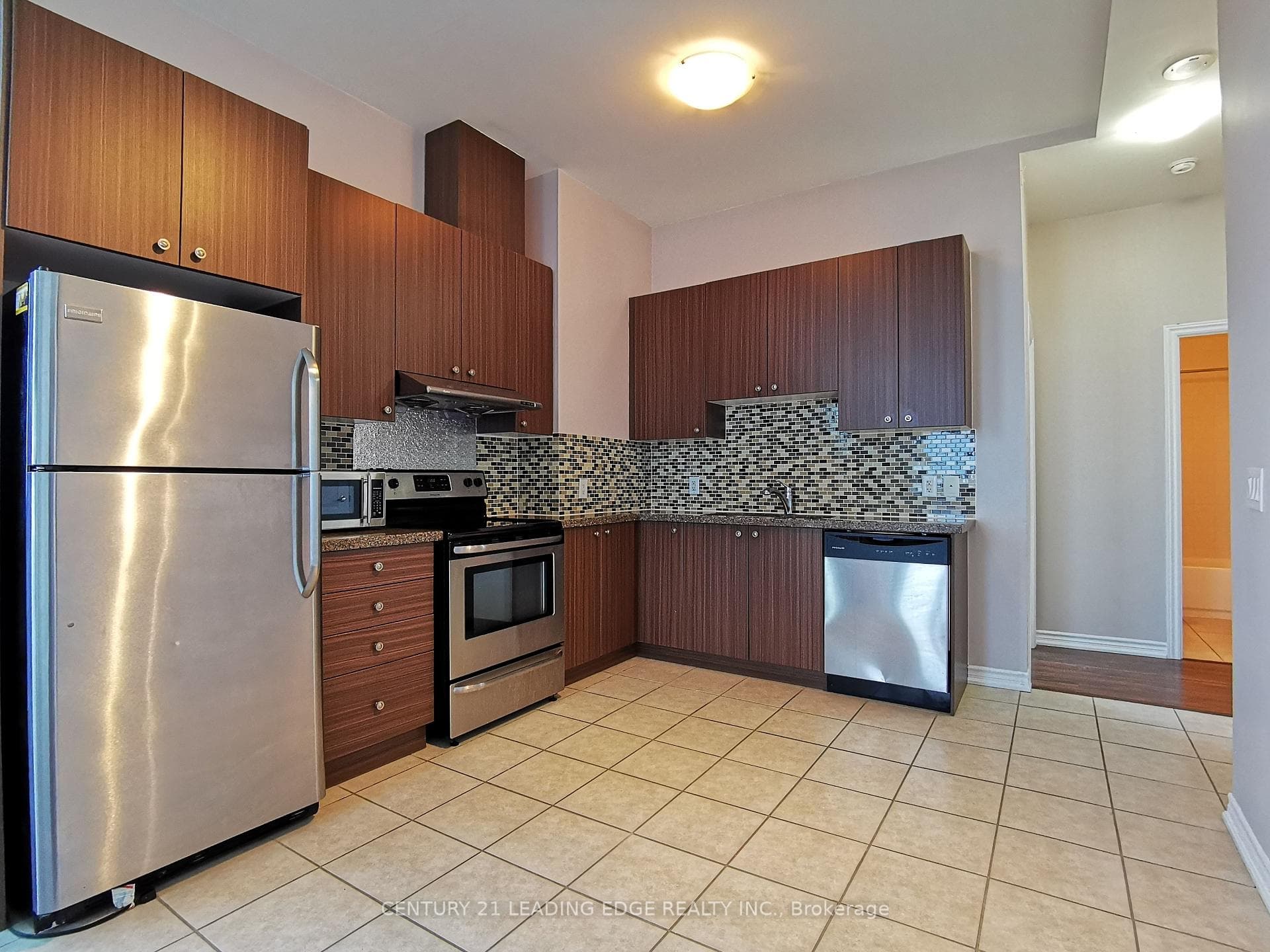 8323 Kennedy Road Unit Ph06 photo 2