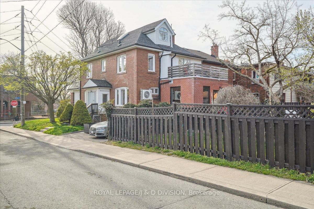 59 Atlas Avenue photo 37