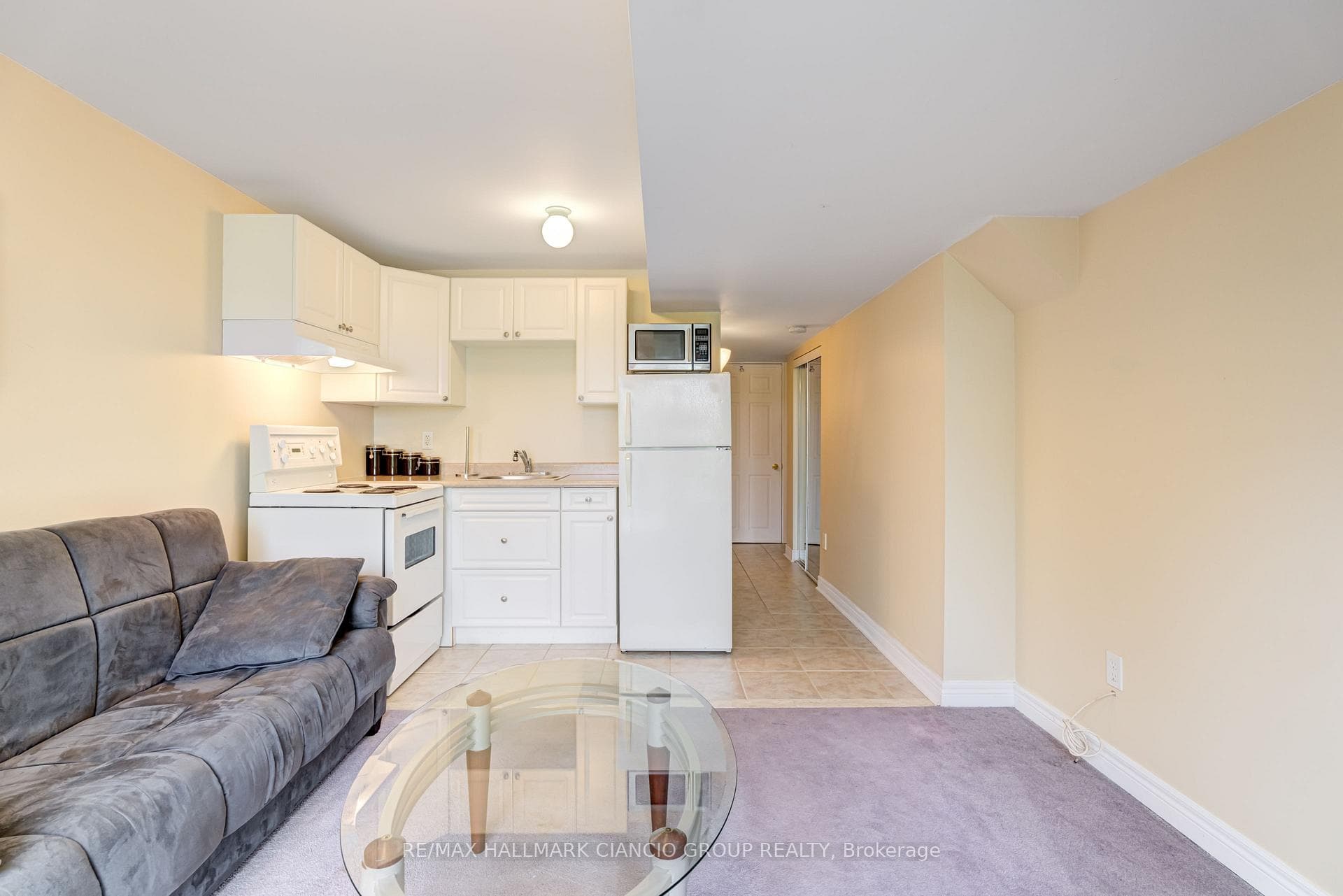 97 Maple Ridge Crescent Unit Bsmt photo 7