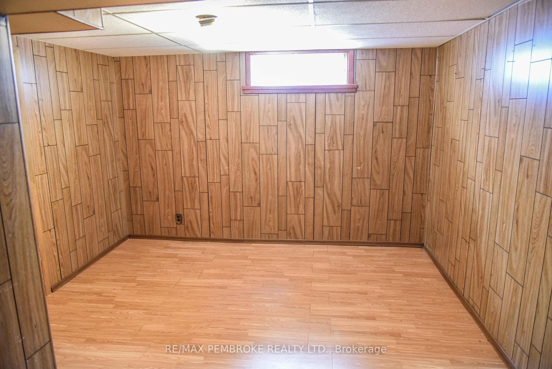 289 Patricia Avenue photo 38