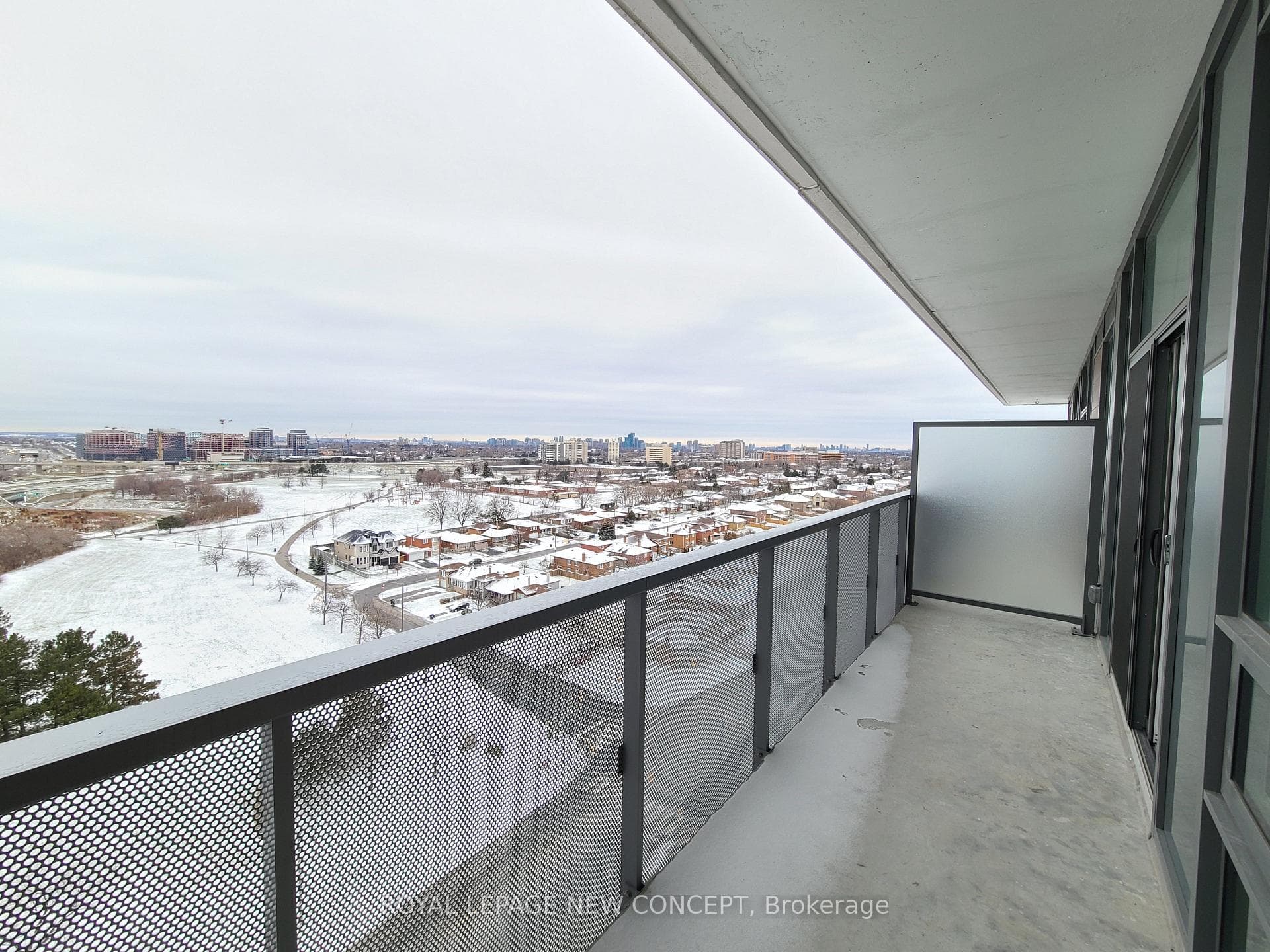120 Varna Drive Unit 1509 photo 18