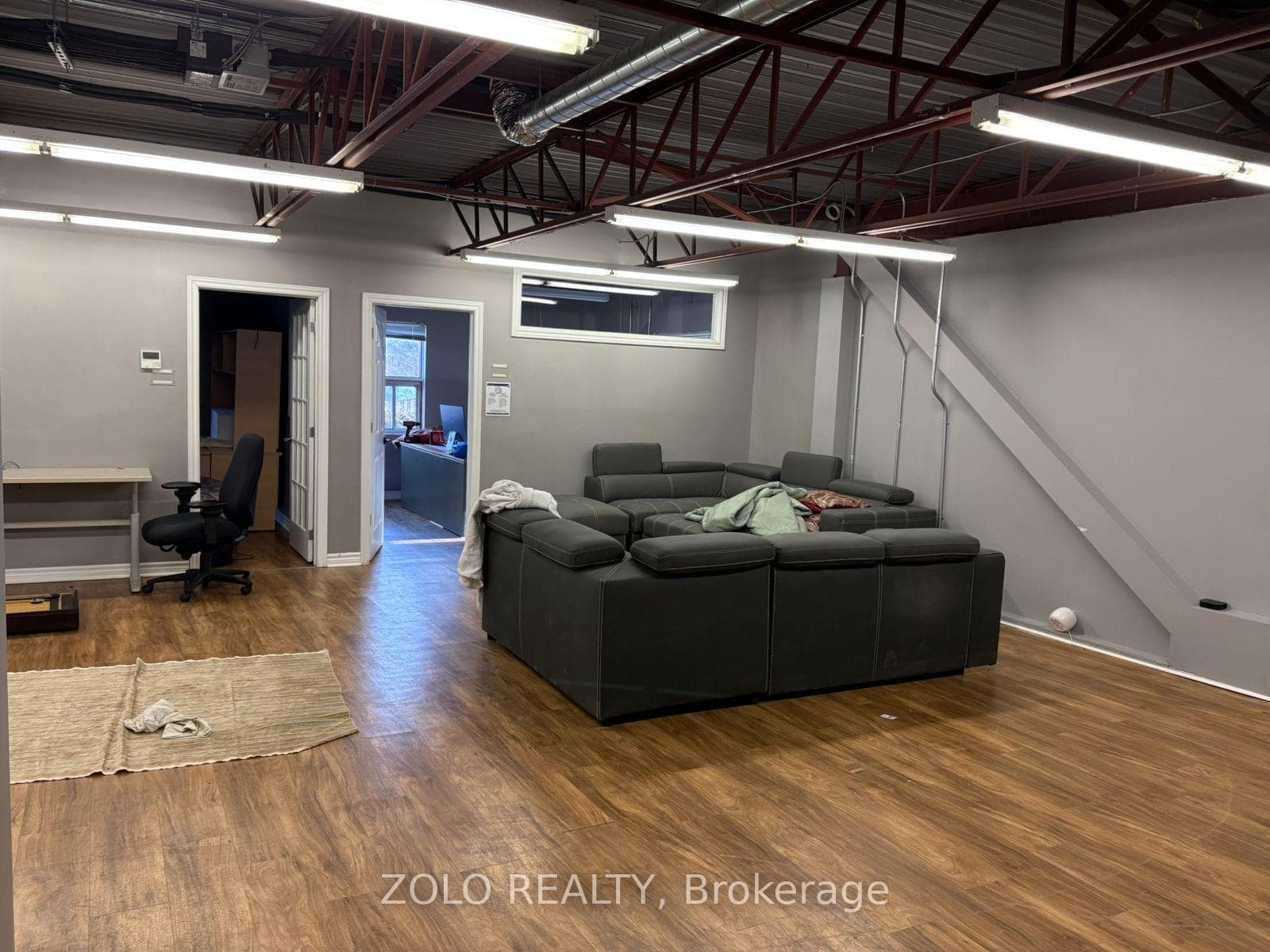 5509 Canotek Road Unit 7 photo 6