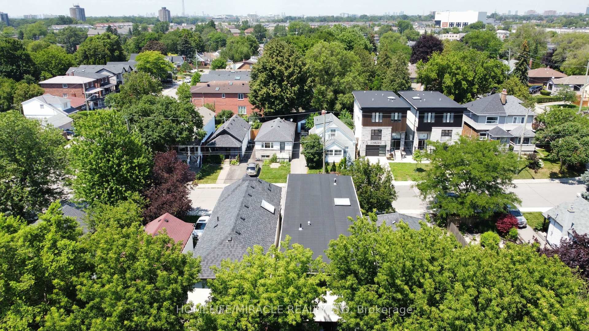 49 Butterworth Avenue photo 4