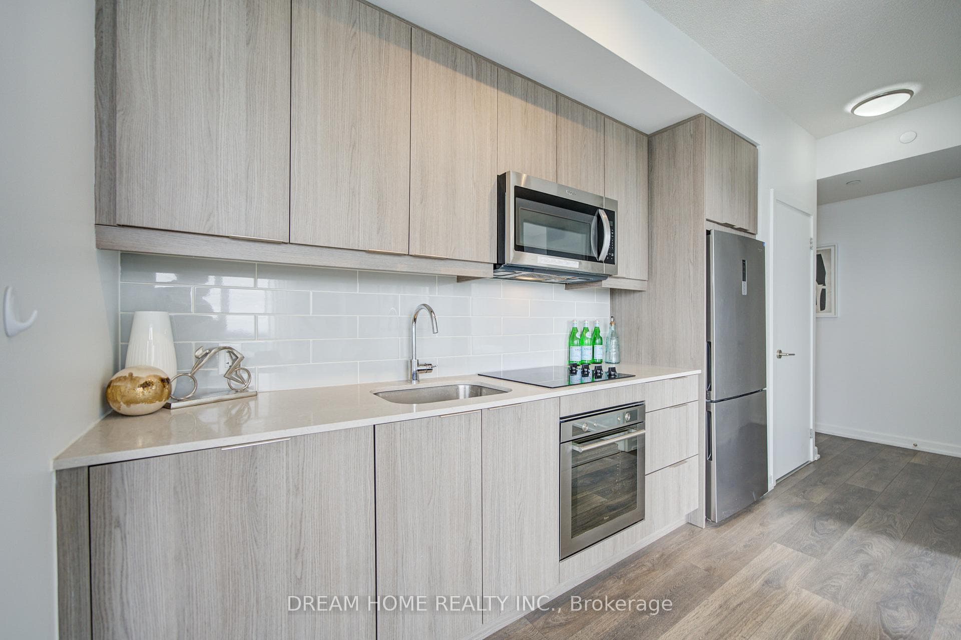 32 Forest Manor Road Unit 2902 photo 7