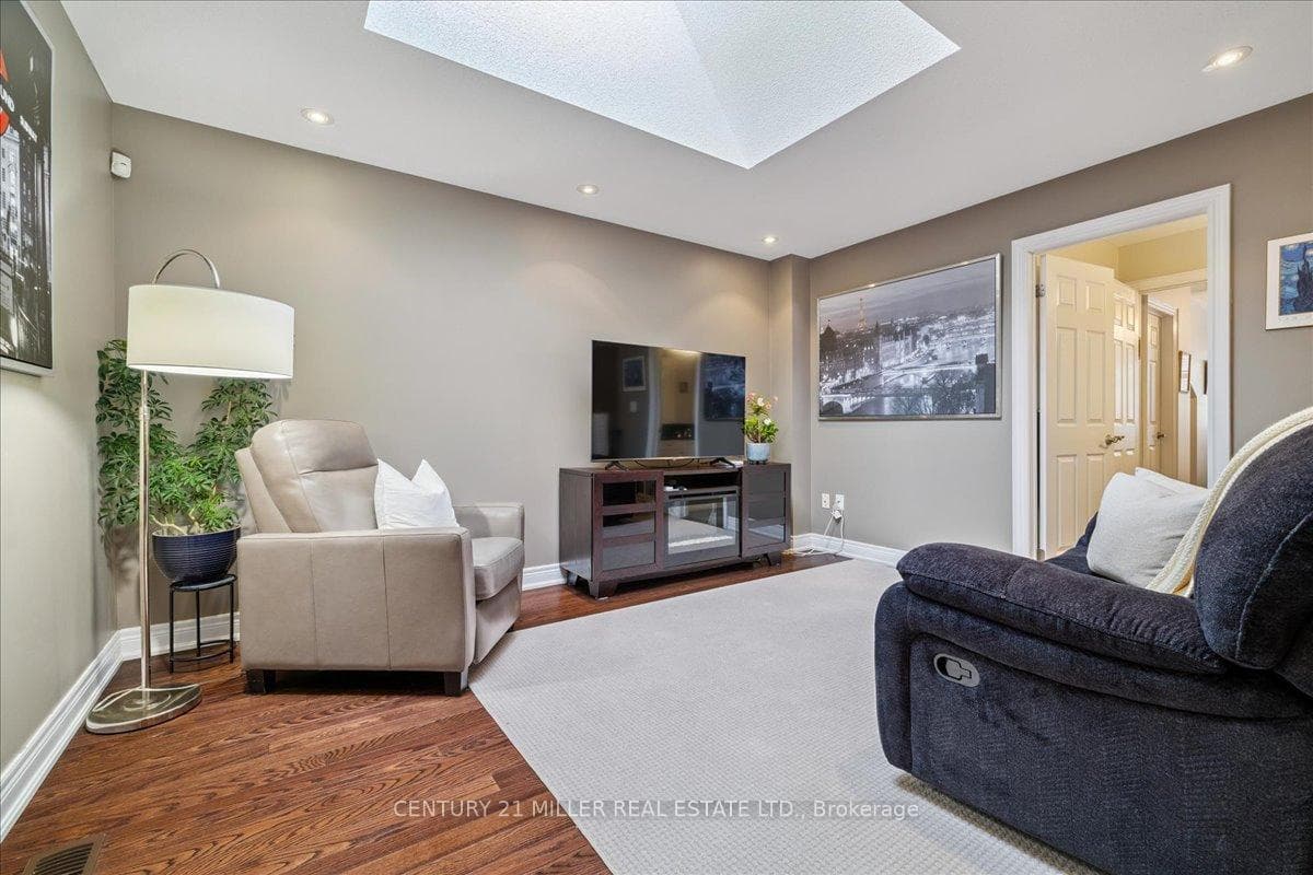 3353 Liptay Avenue Unit 14 photo 26