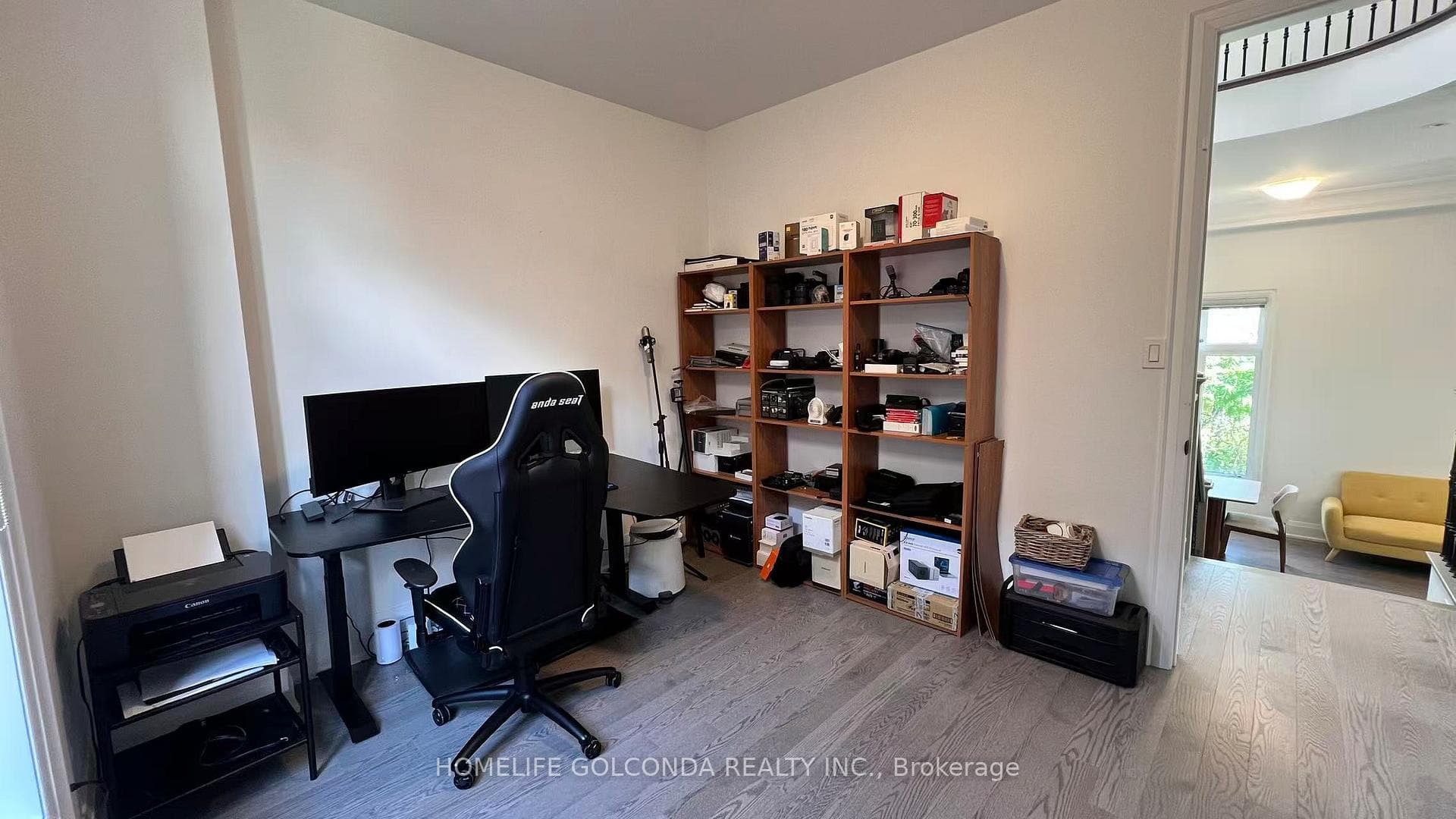 145 English Oak Drive photo 12