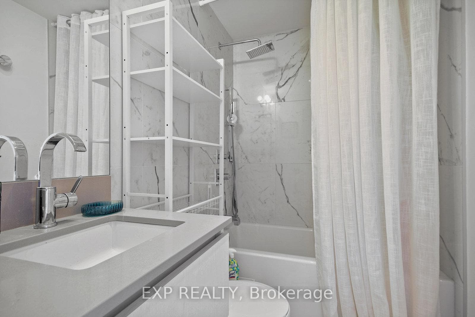 25 Baseball Place Unit 1301 photo 16