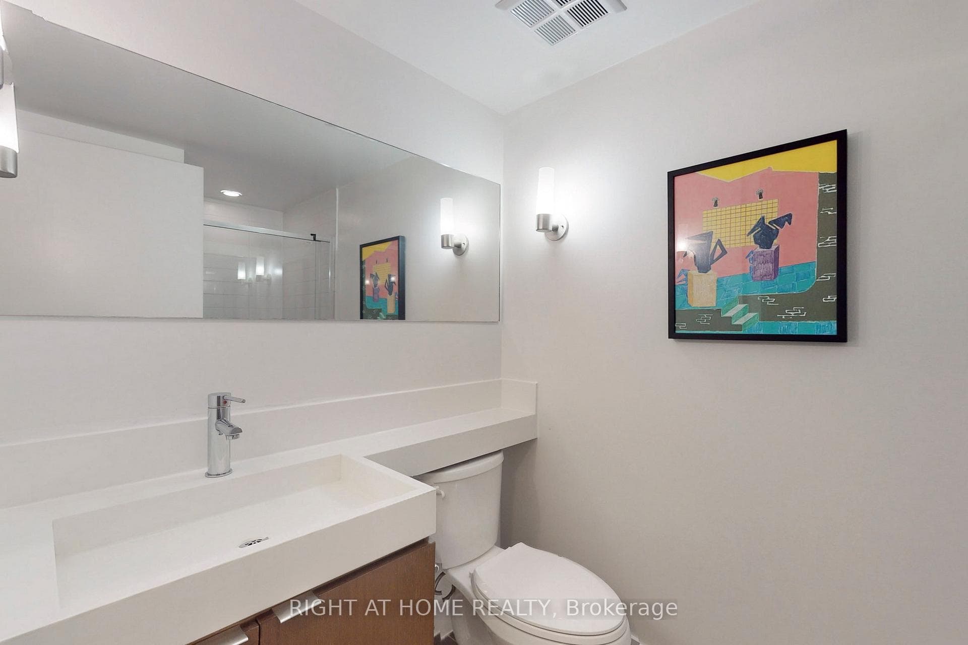 4K Spadina Avenue Unit 523 photo 15