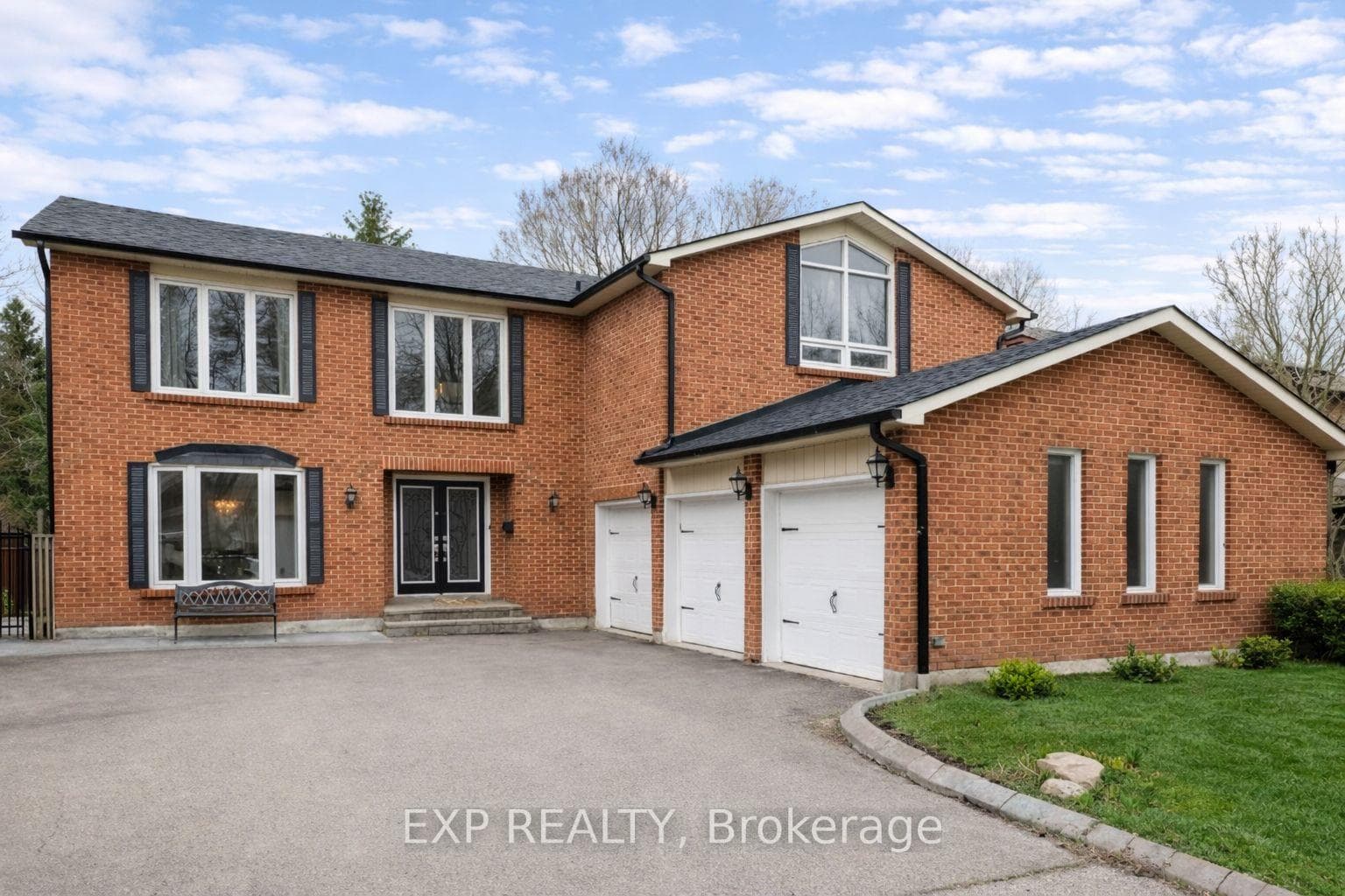 57 Emeline Crescent photo 1