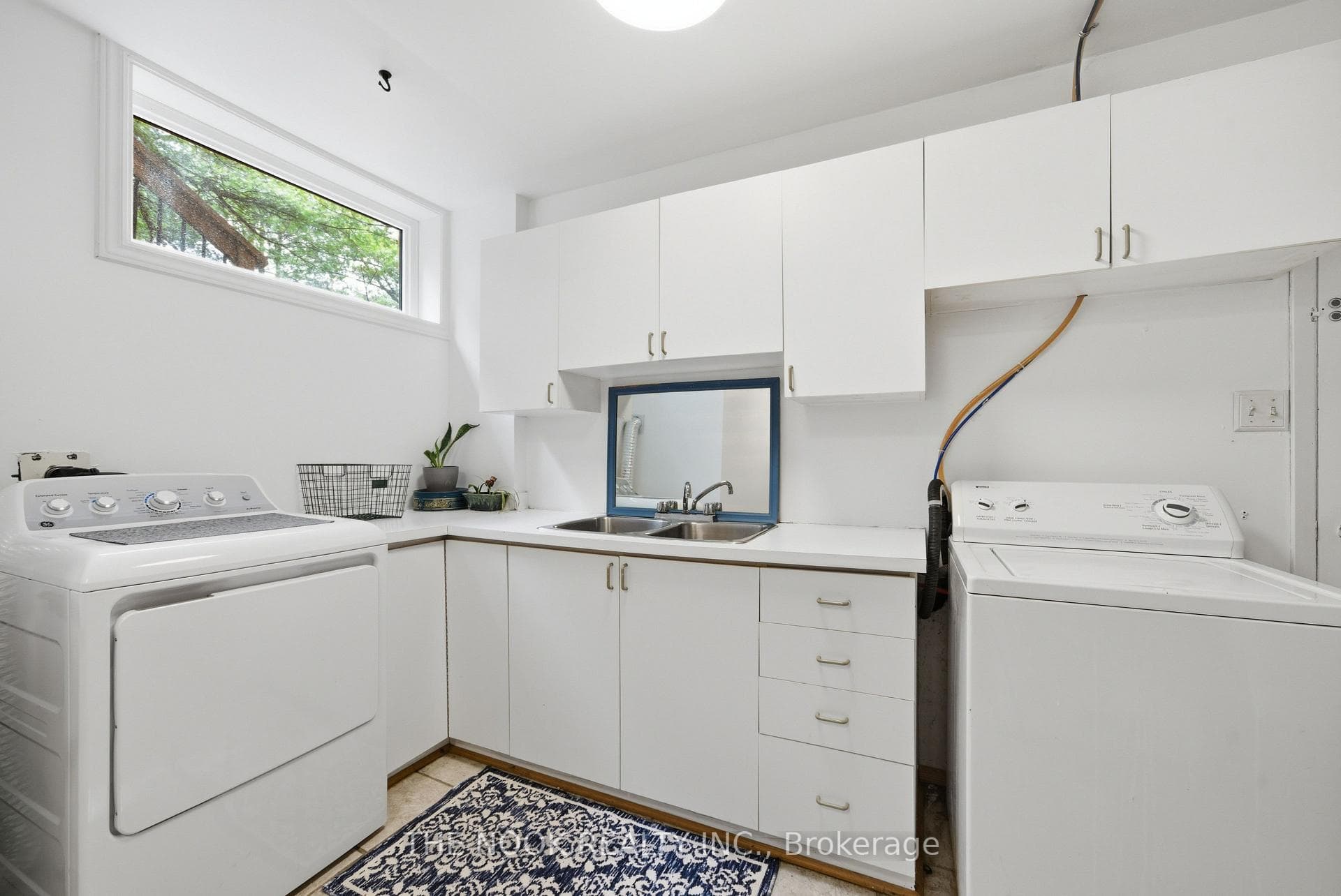 77 Cook Drive photo 41