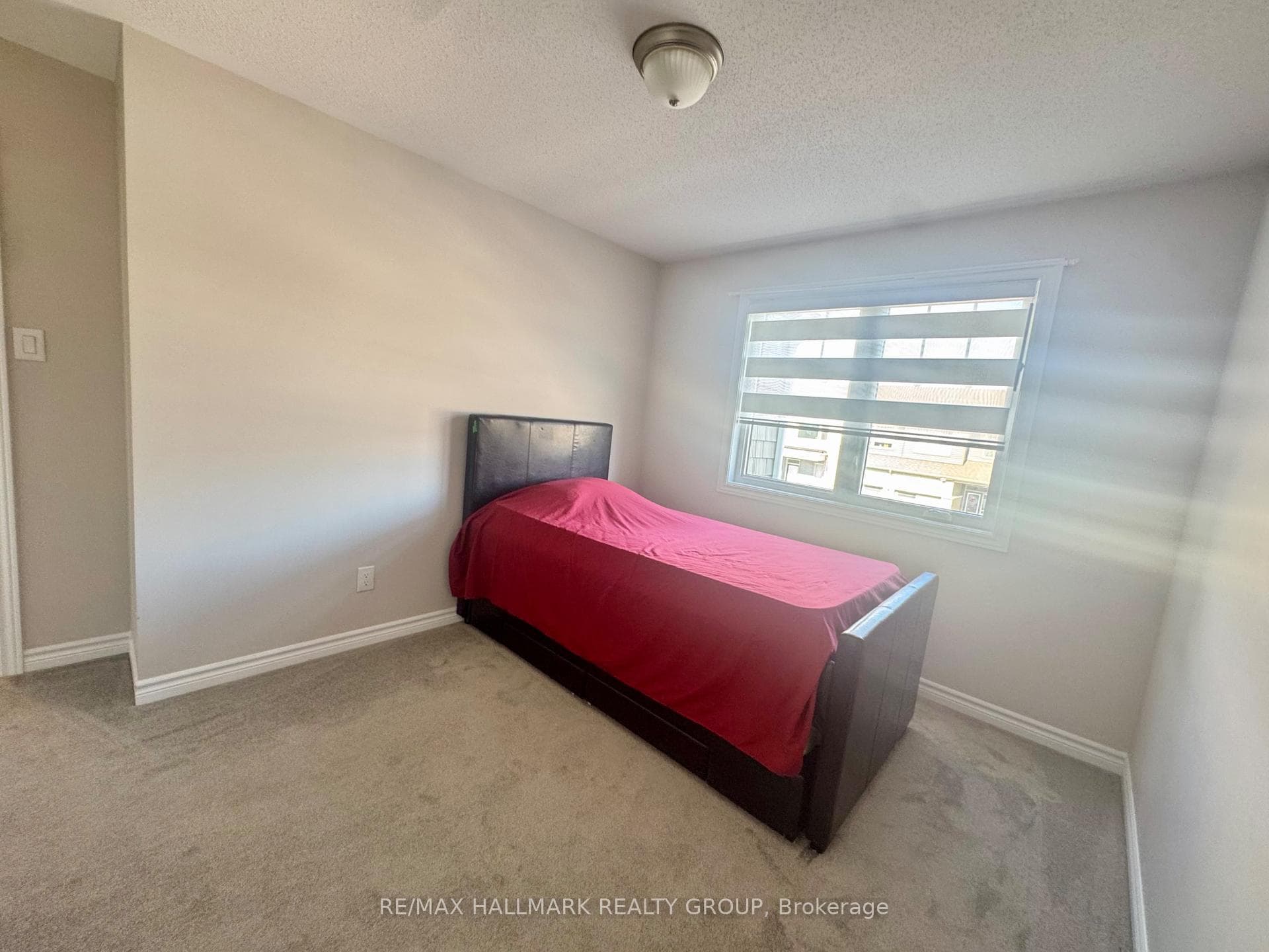 2326 Watercolours Way photo 25