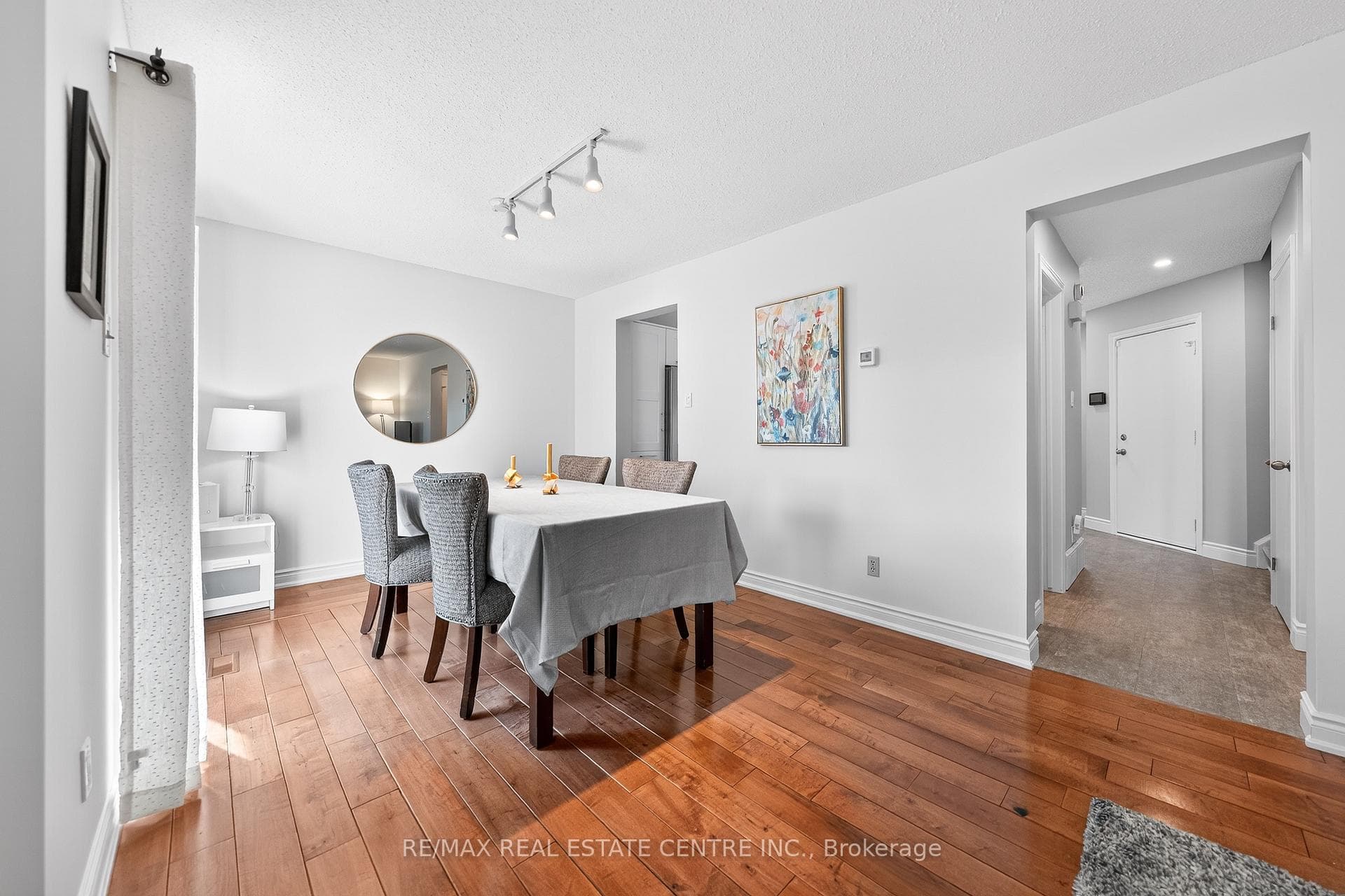 375 Kingscourt Drive Unit 20 photo 20