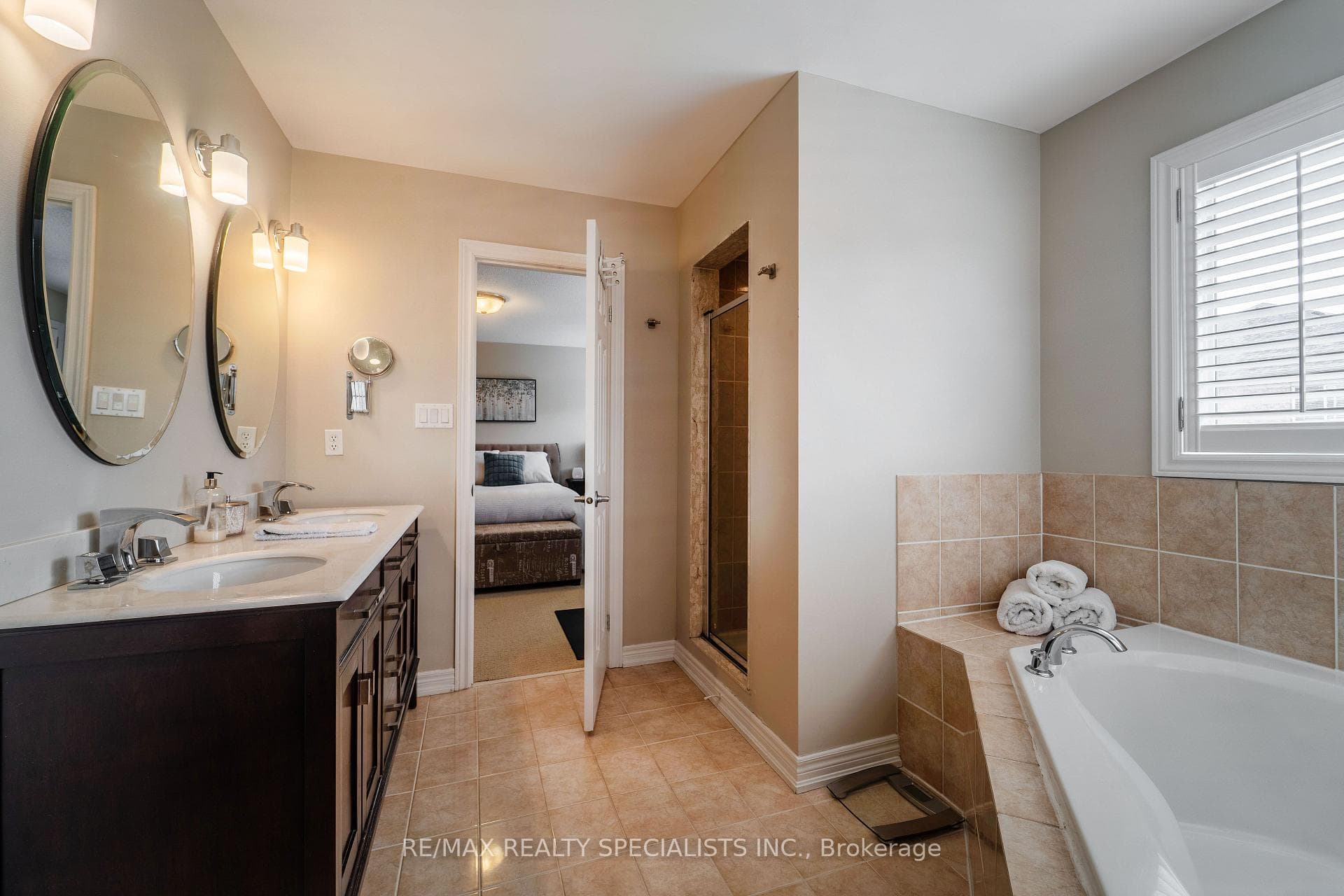 1305 Weller Crossing N/A photo 22