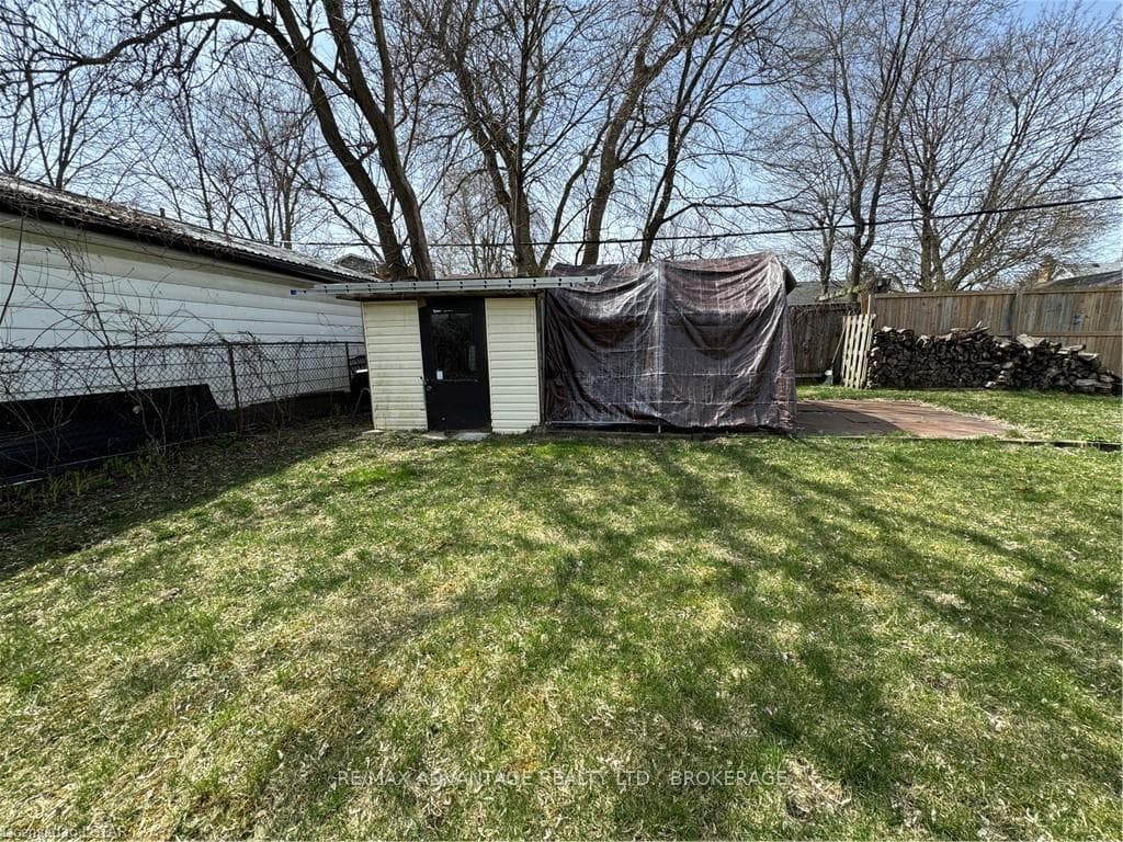 29 APPEL Street photo 20