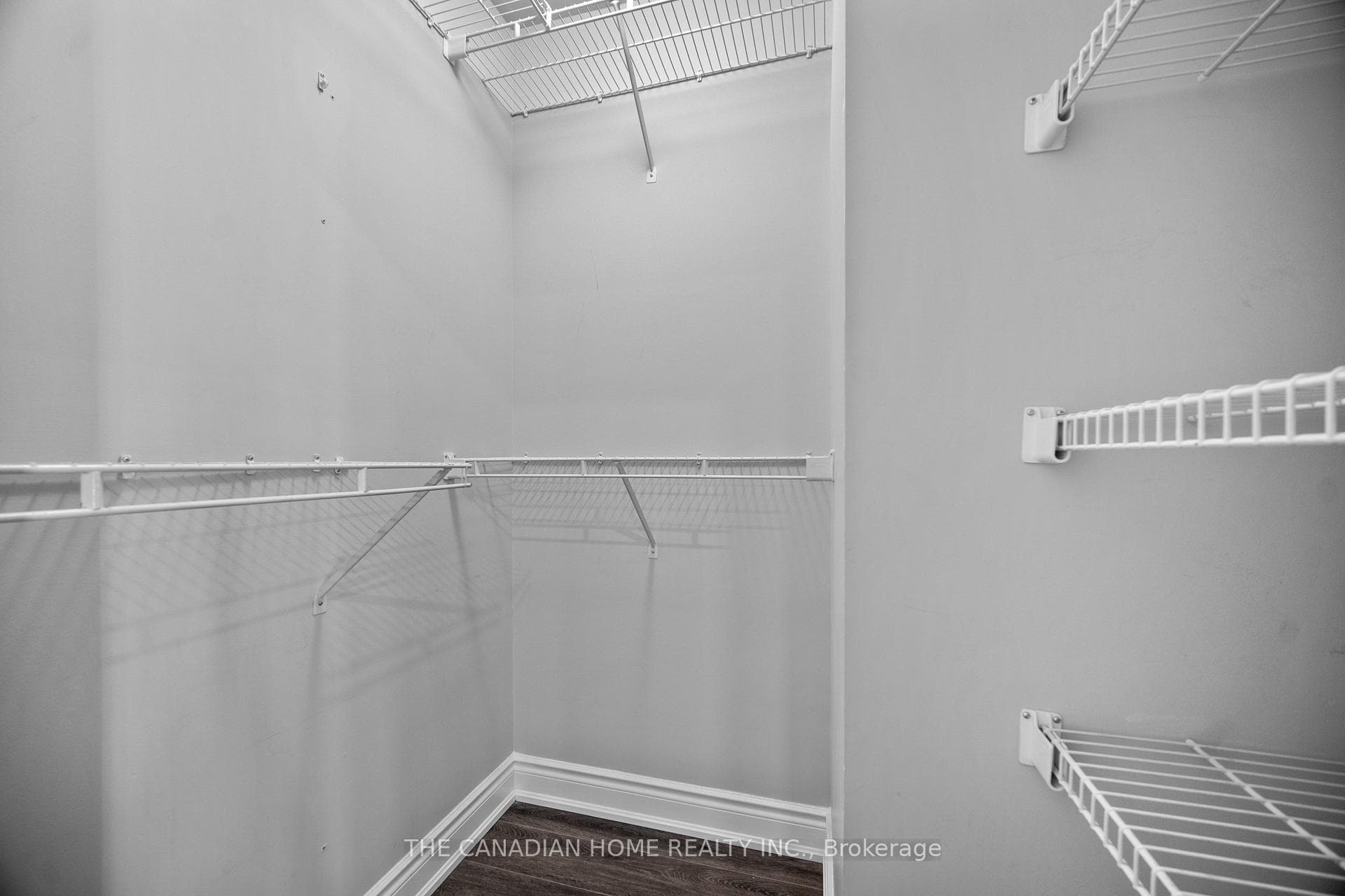 317 Scott Road photo 21