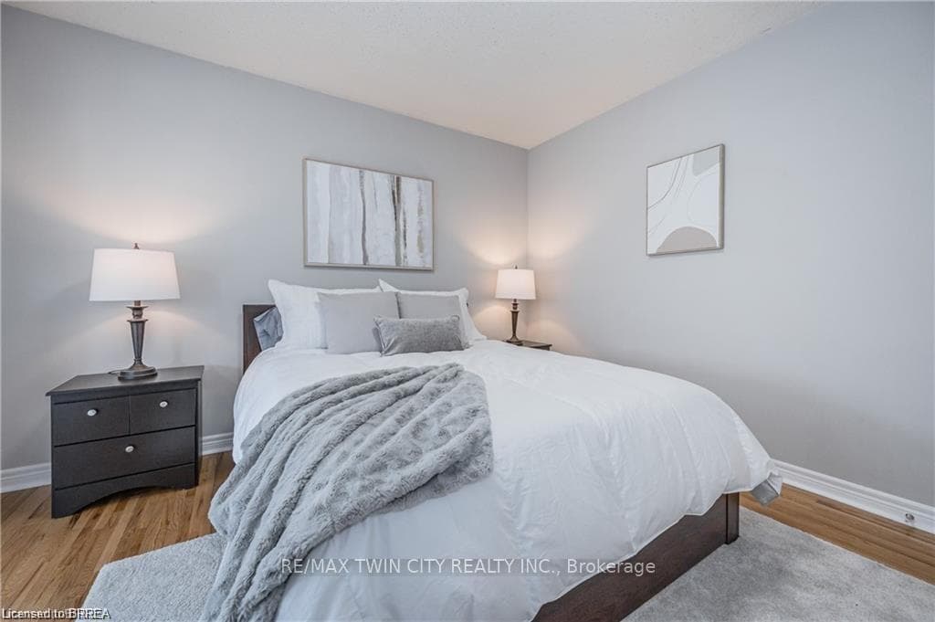 426 Highland Road Unit A photo 14