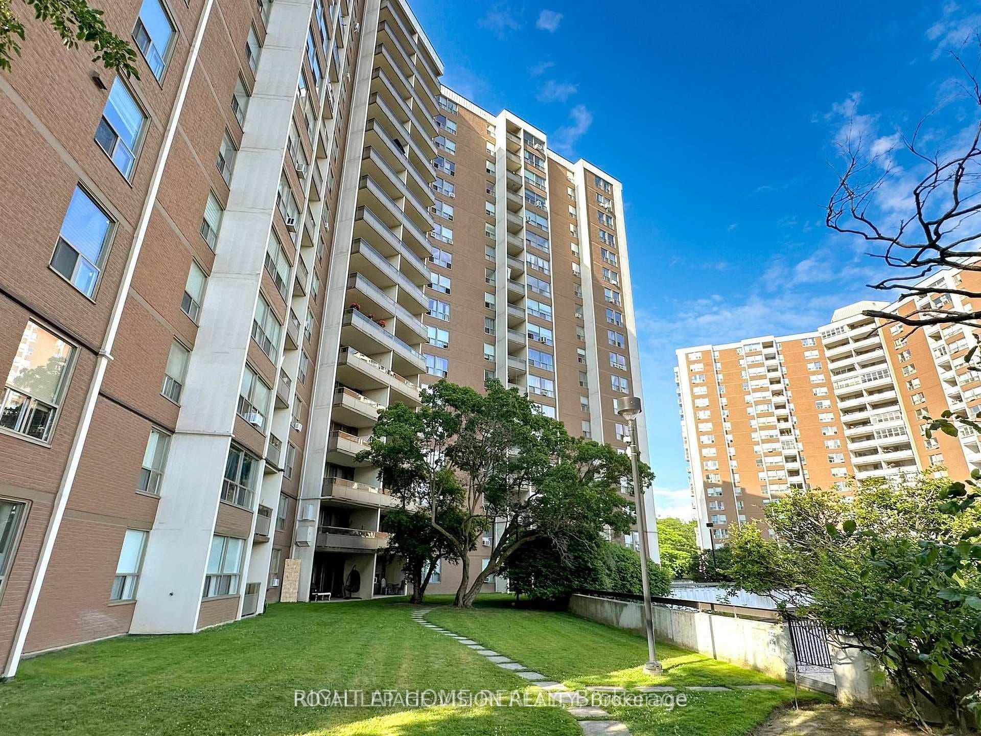 5 Vicora Linkway Way Unit PH 4 photo 1