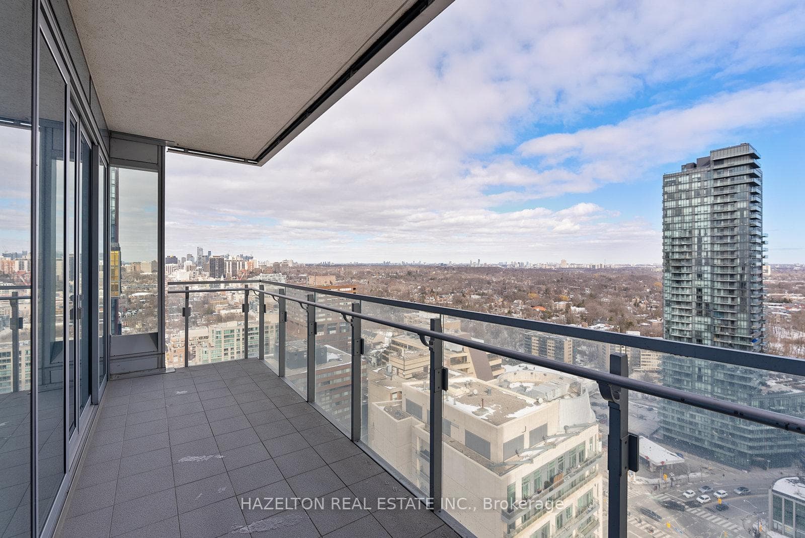 55 Scollard Street Unit 2402 photo 37