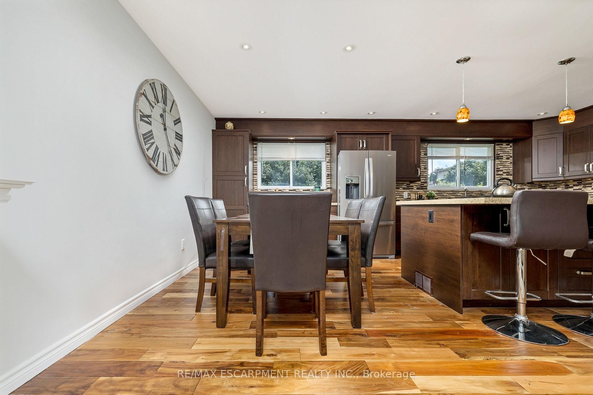 182 Mill Street photo 9