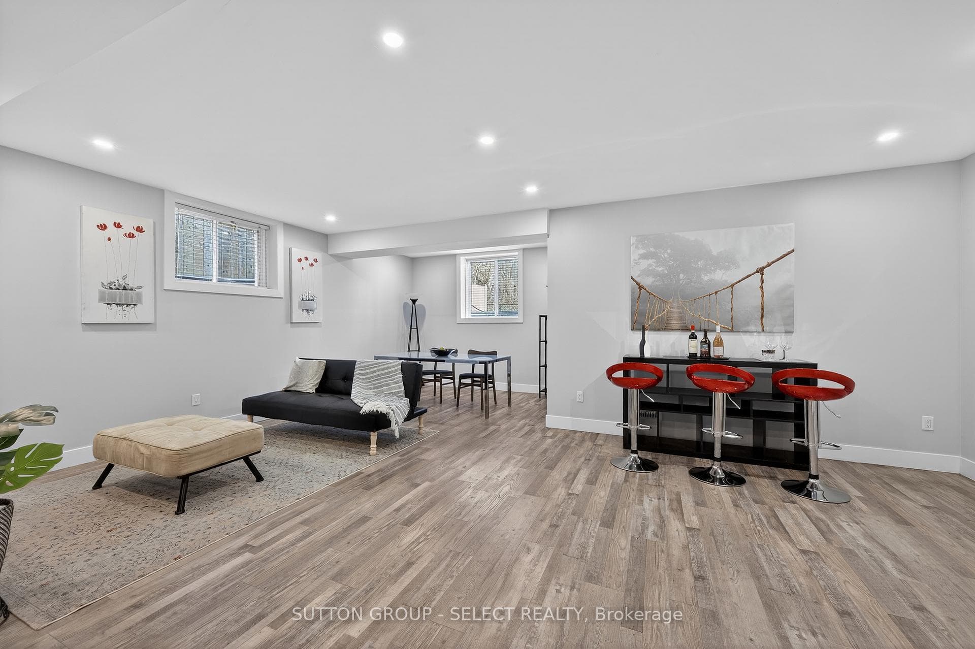 211 Union Avenue photo 26