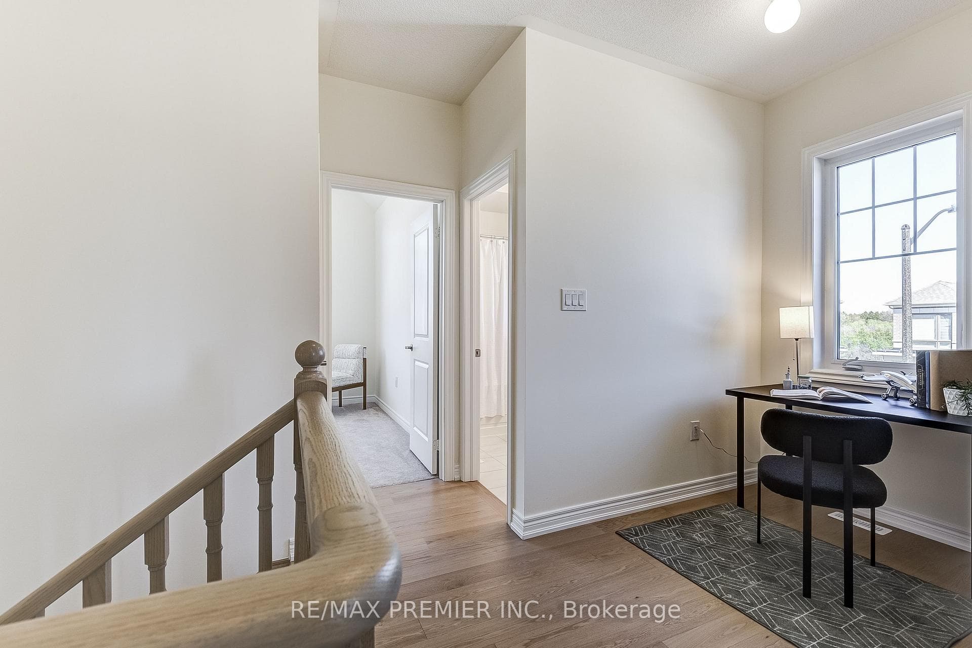 8 Thelma Drive photo 26