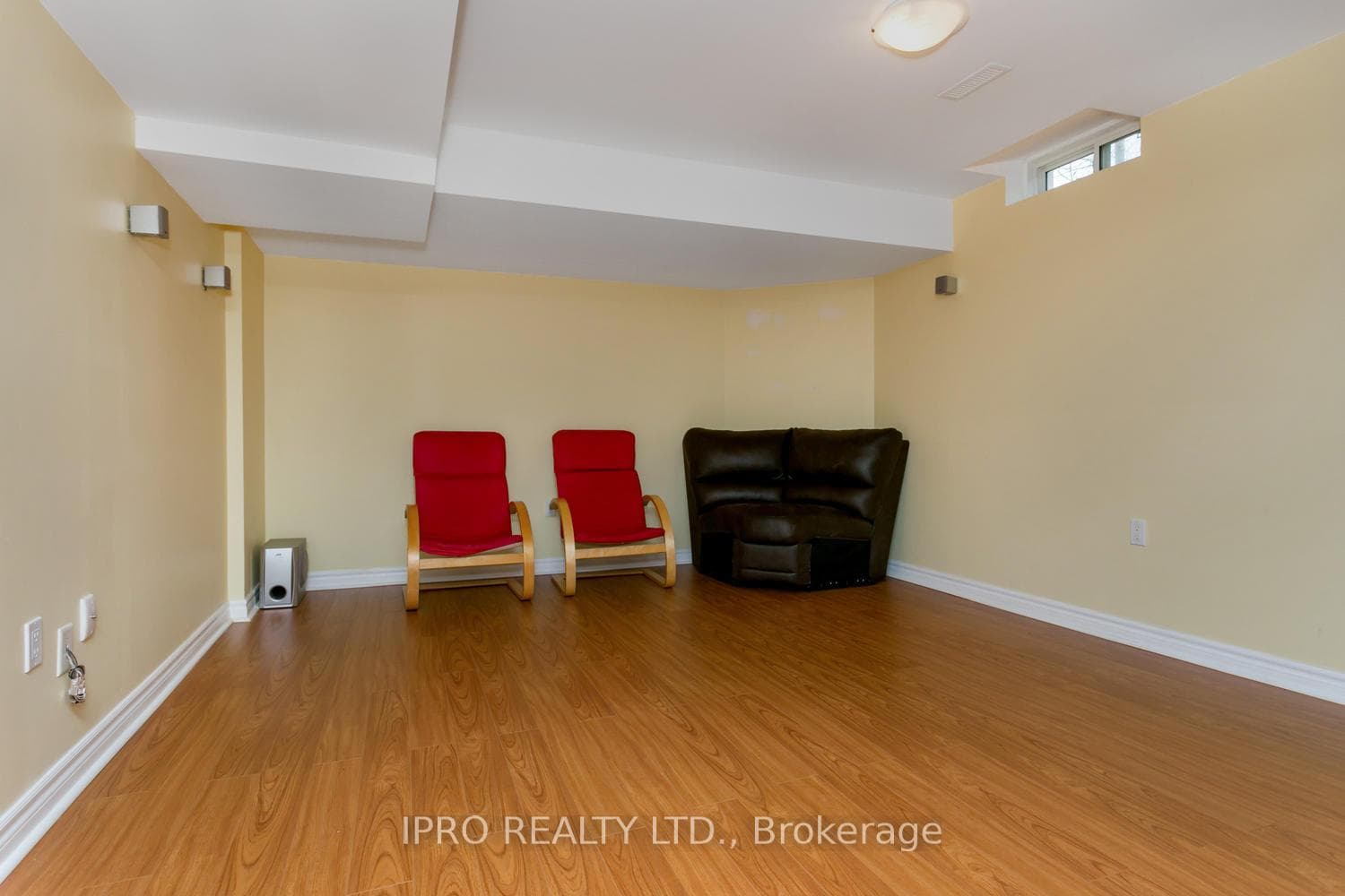 6210 Miriam Way photo 18
