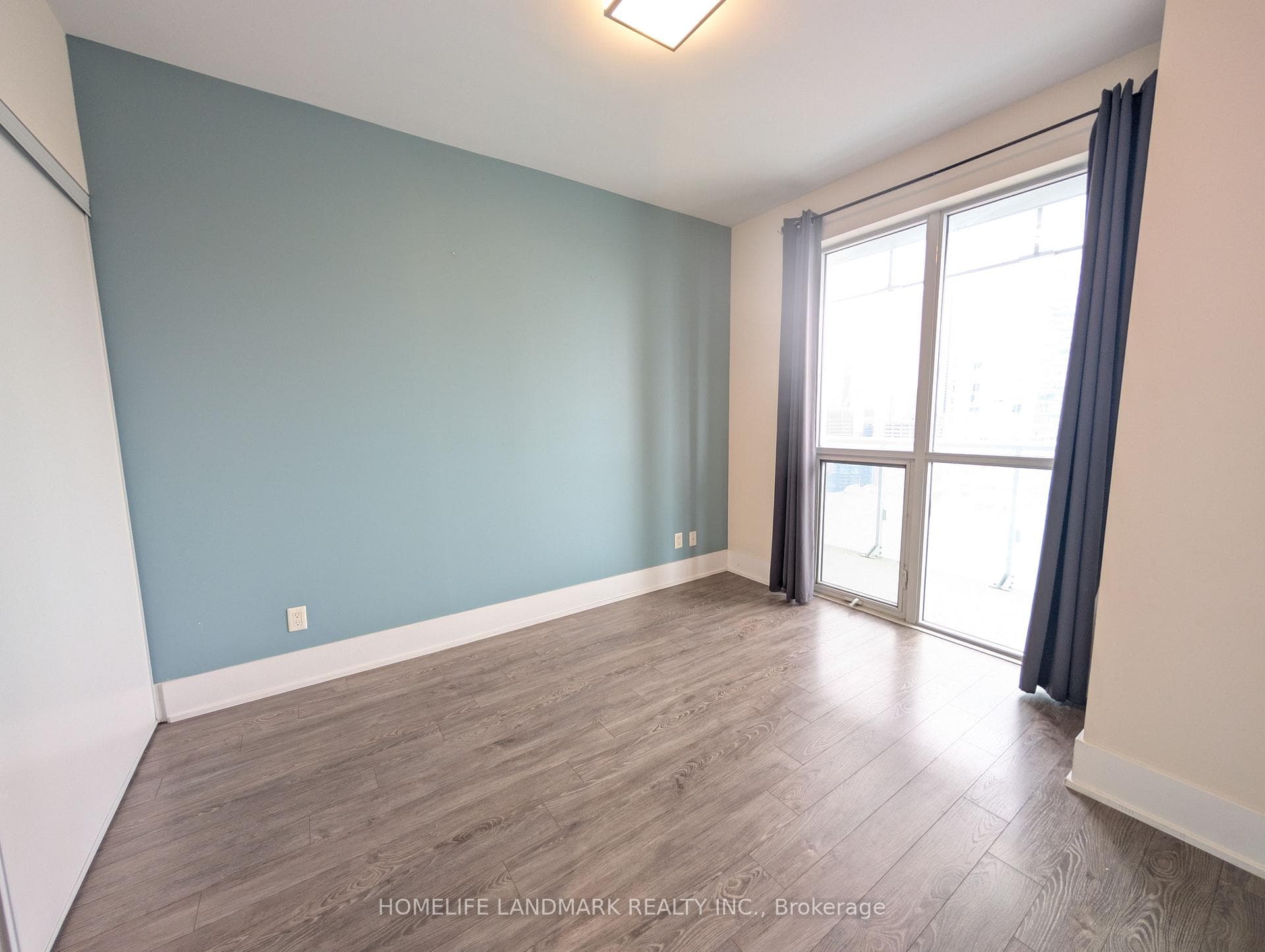 300 Front Street Unit 3910 photo 12