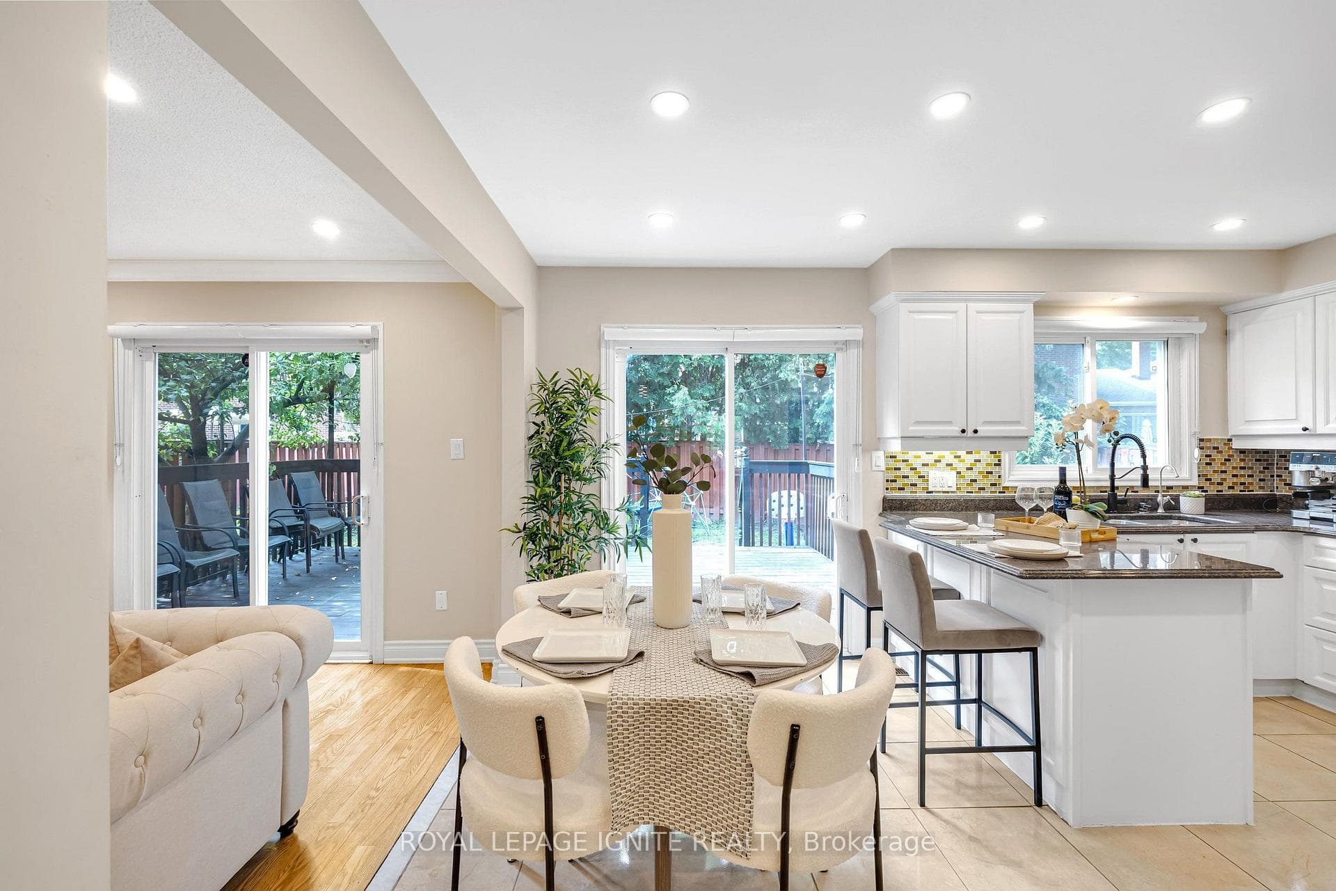 39 Saddleback Court photo 10