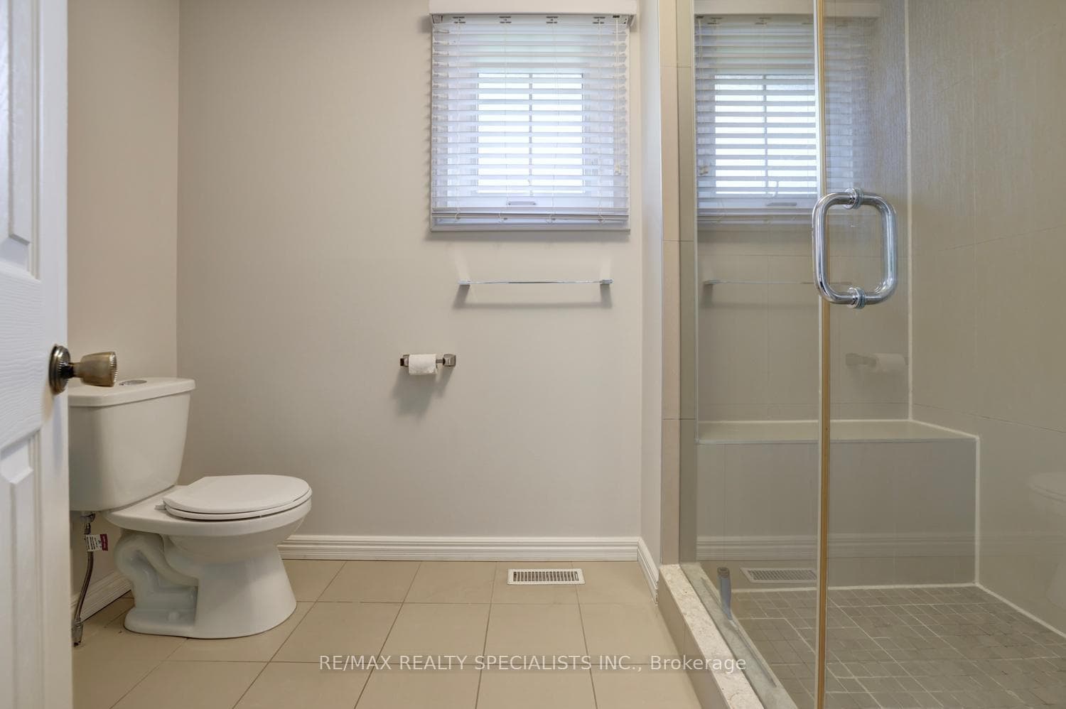 2510 Maid Marian Place photo 25