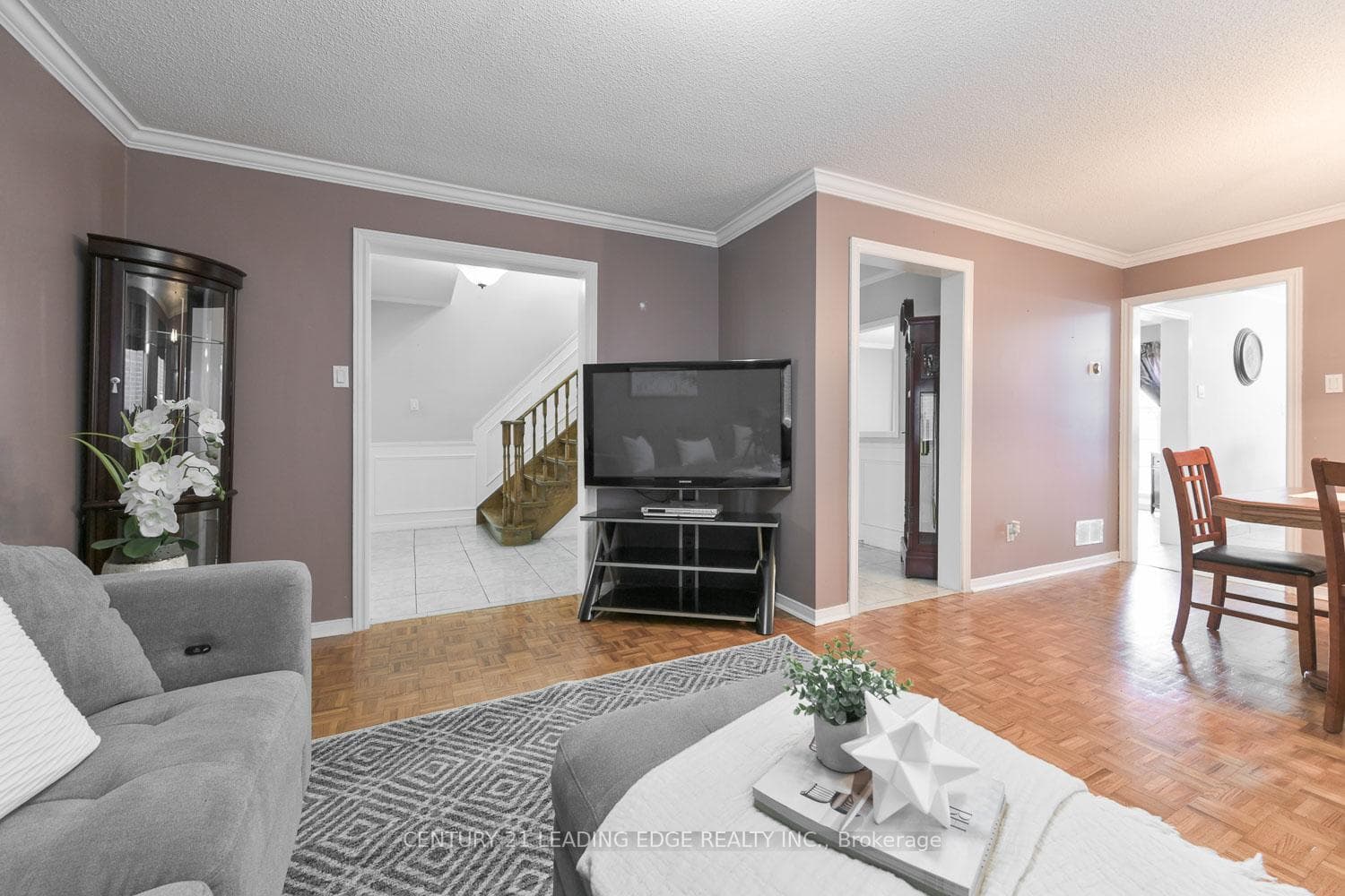 33 Spragg Circle photo 8