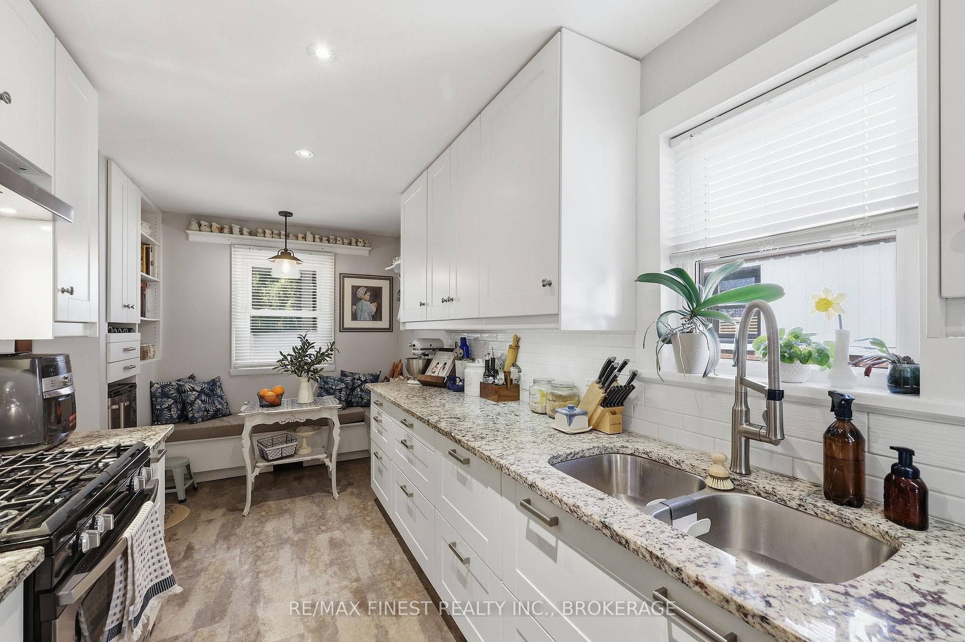 316 Glengarry Road photo 28