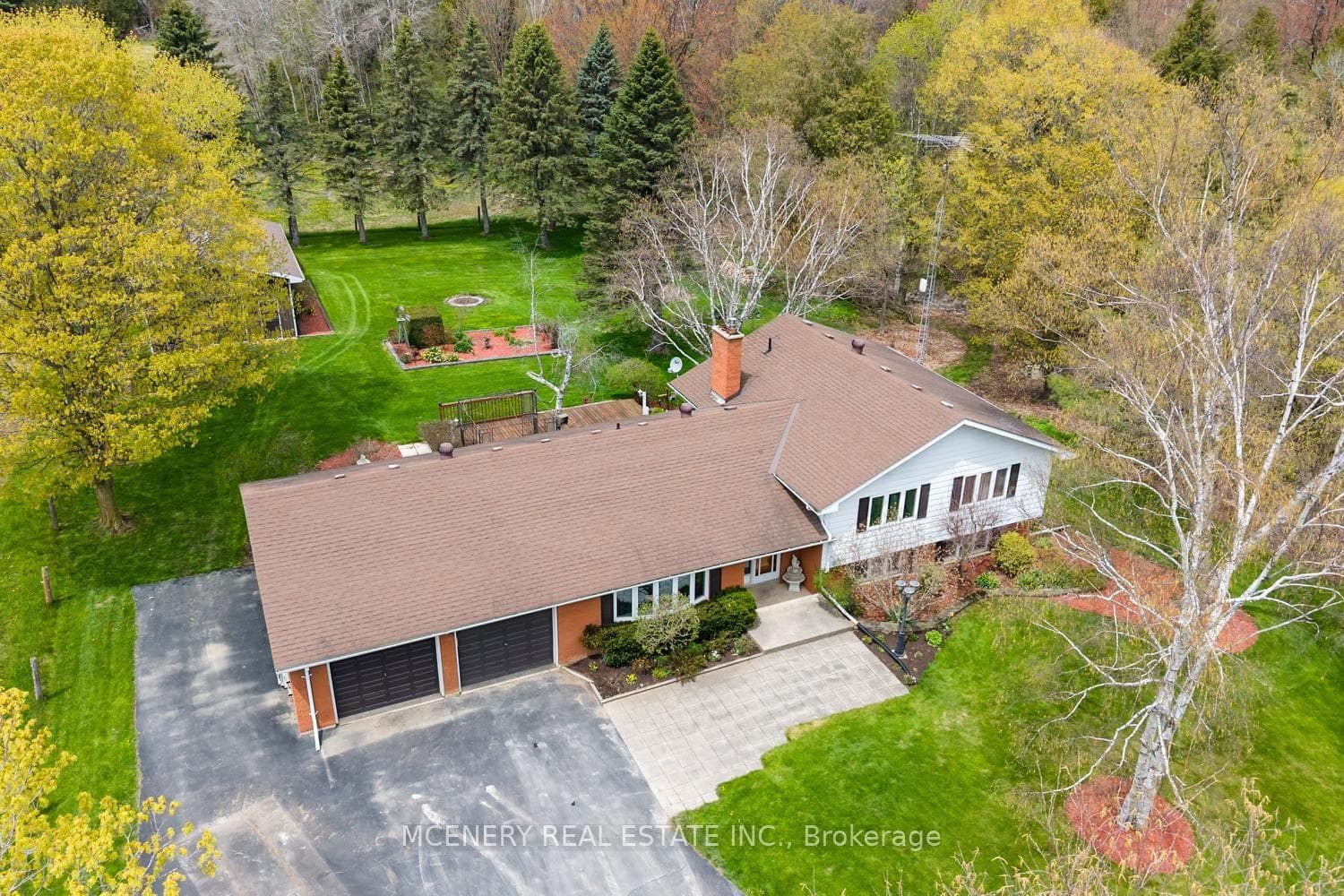 4310 BOSTON MILLS Road photo 44