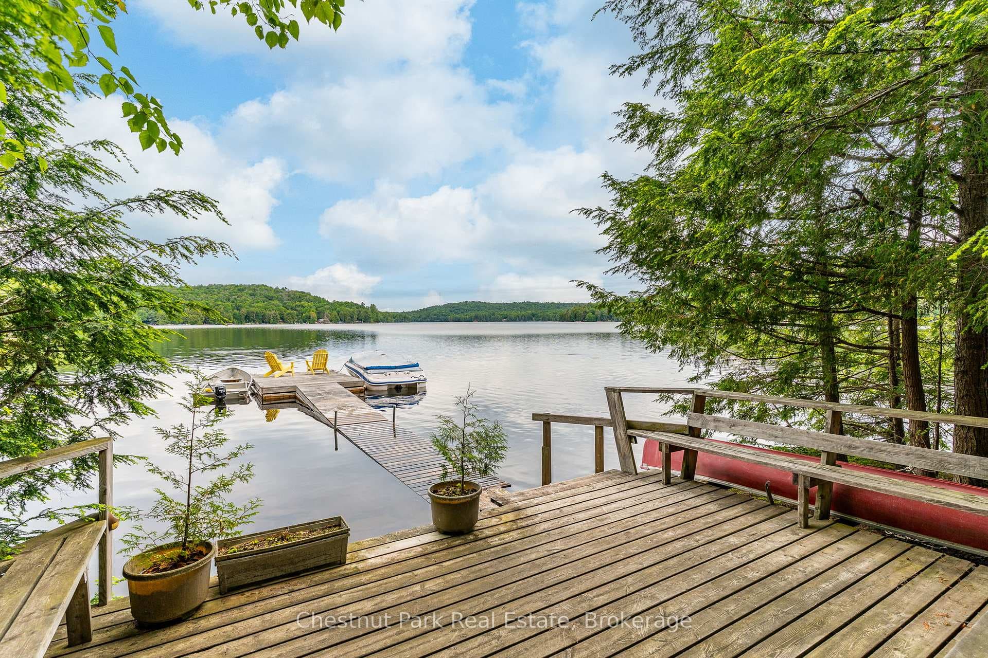 5278 Kennisis Lake Road photo 2