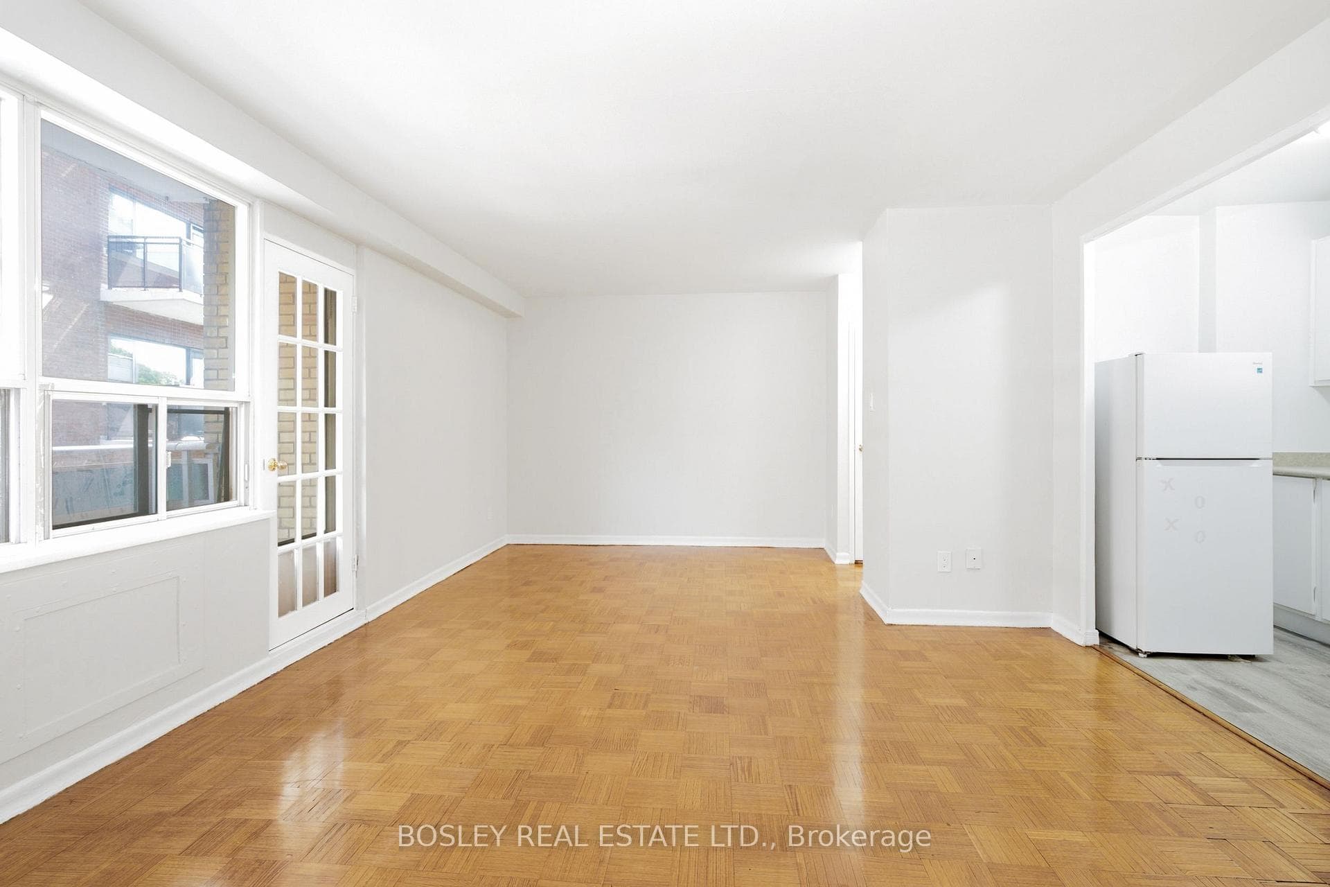 85 Lawton Boulevard Unit 404 photo 4
