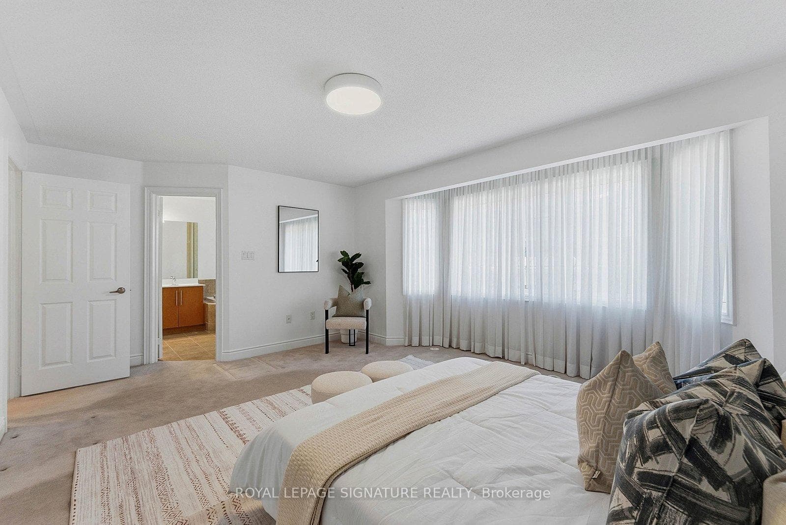 107 Legends Way photo 25