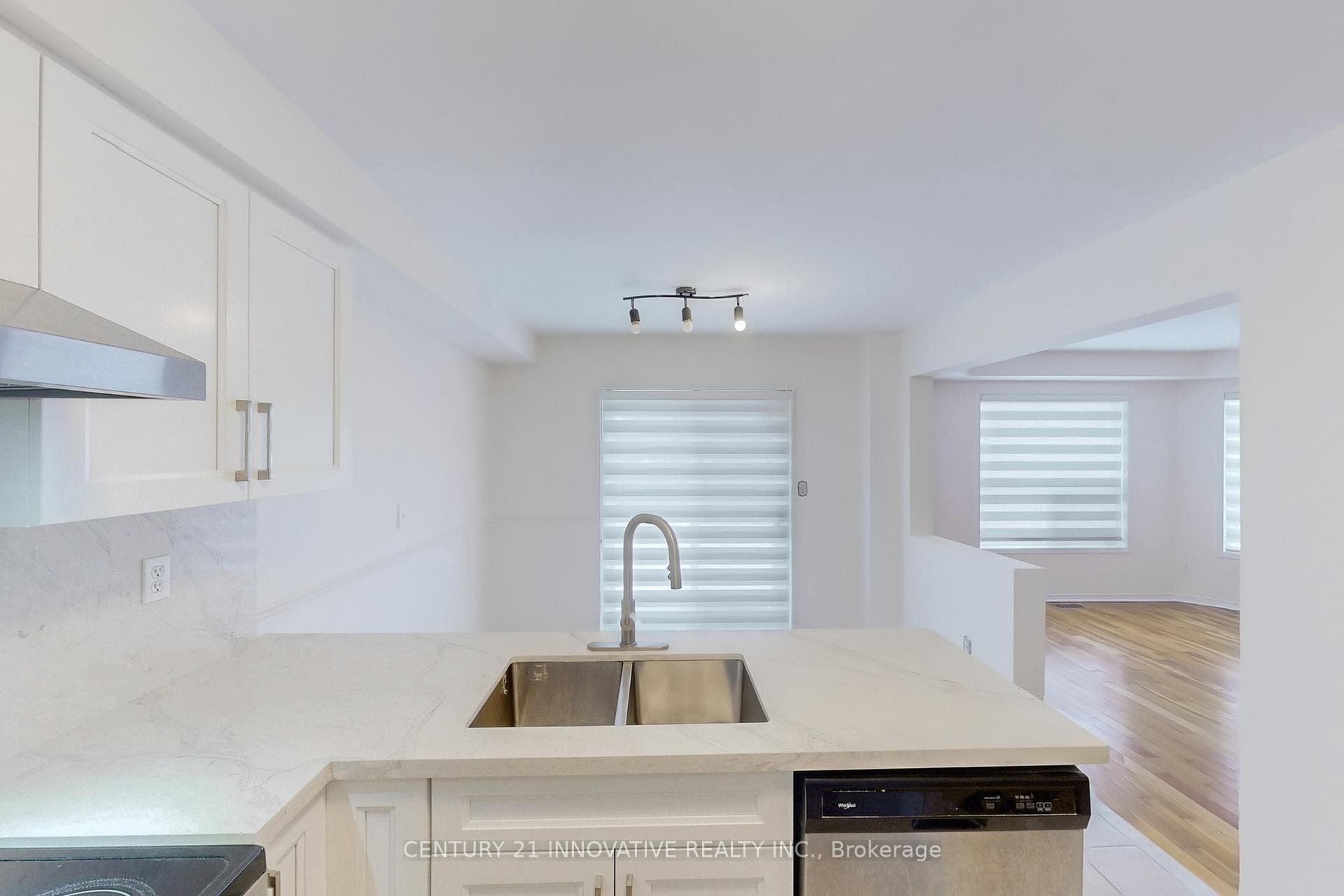 863 Stonebridge Avenue photo 13
