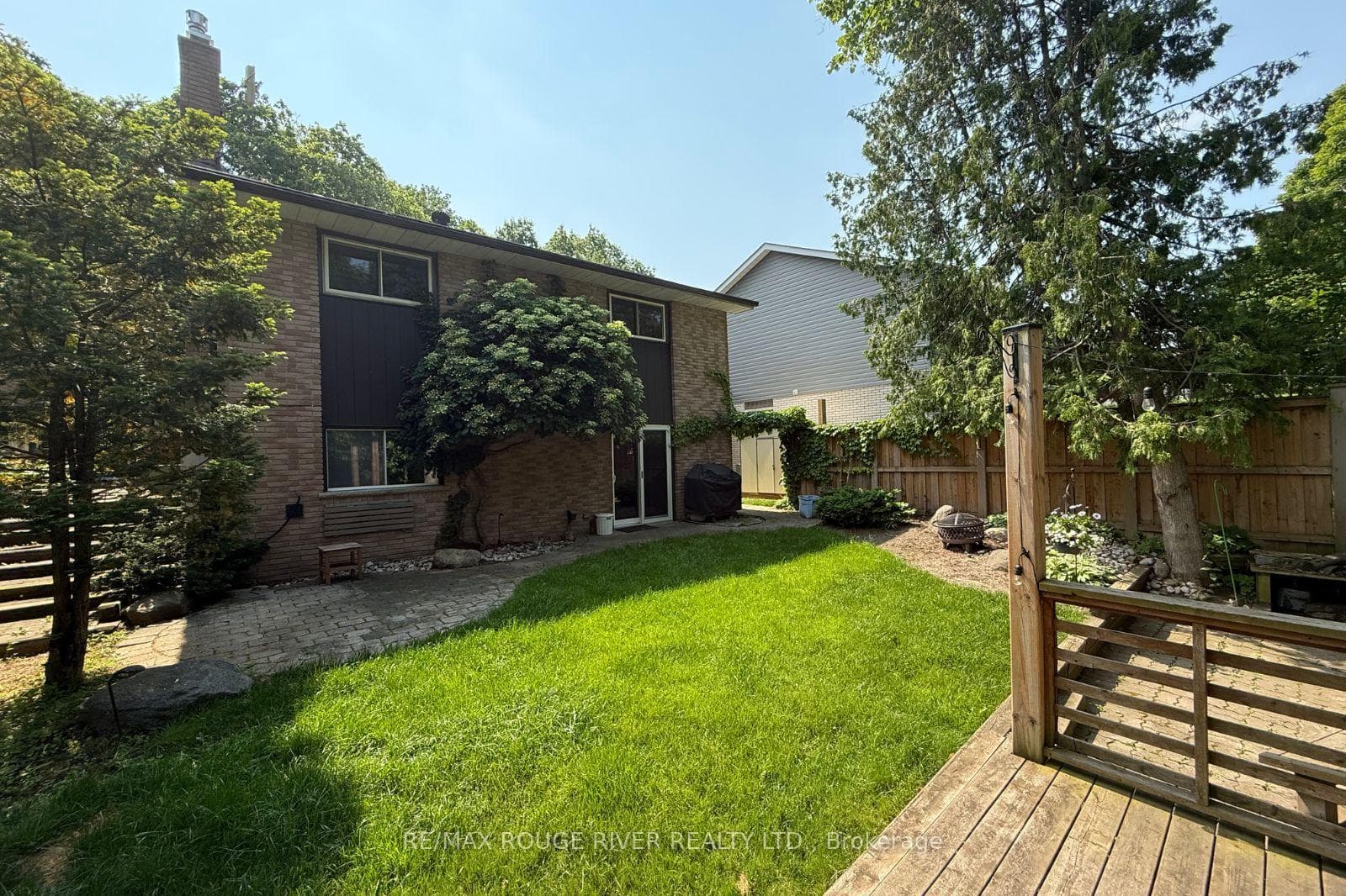 1128 Old Pye Court photo 5