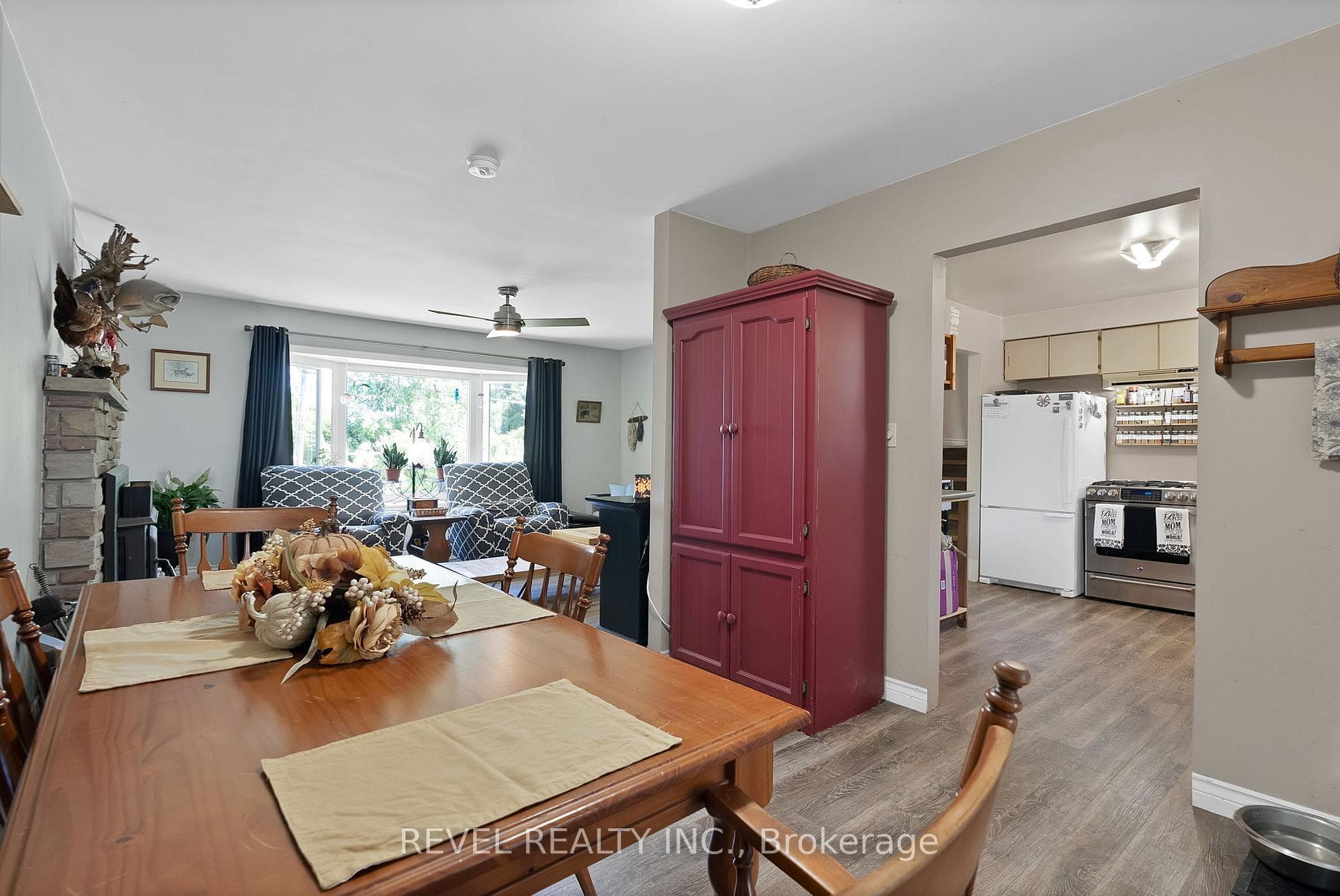 520 Duclos Point Road photo 10