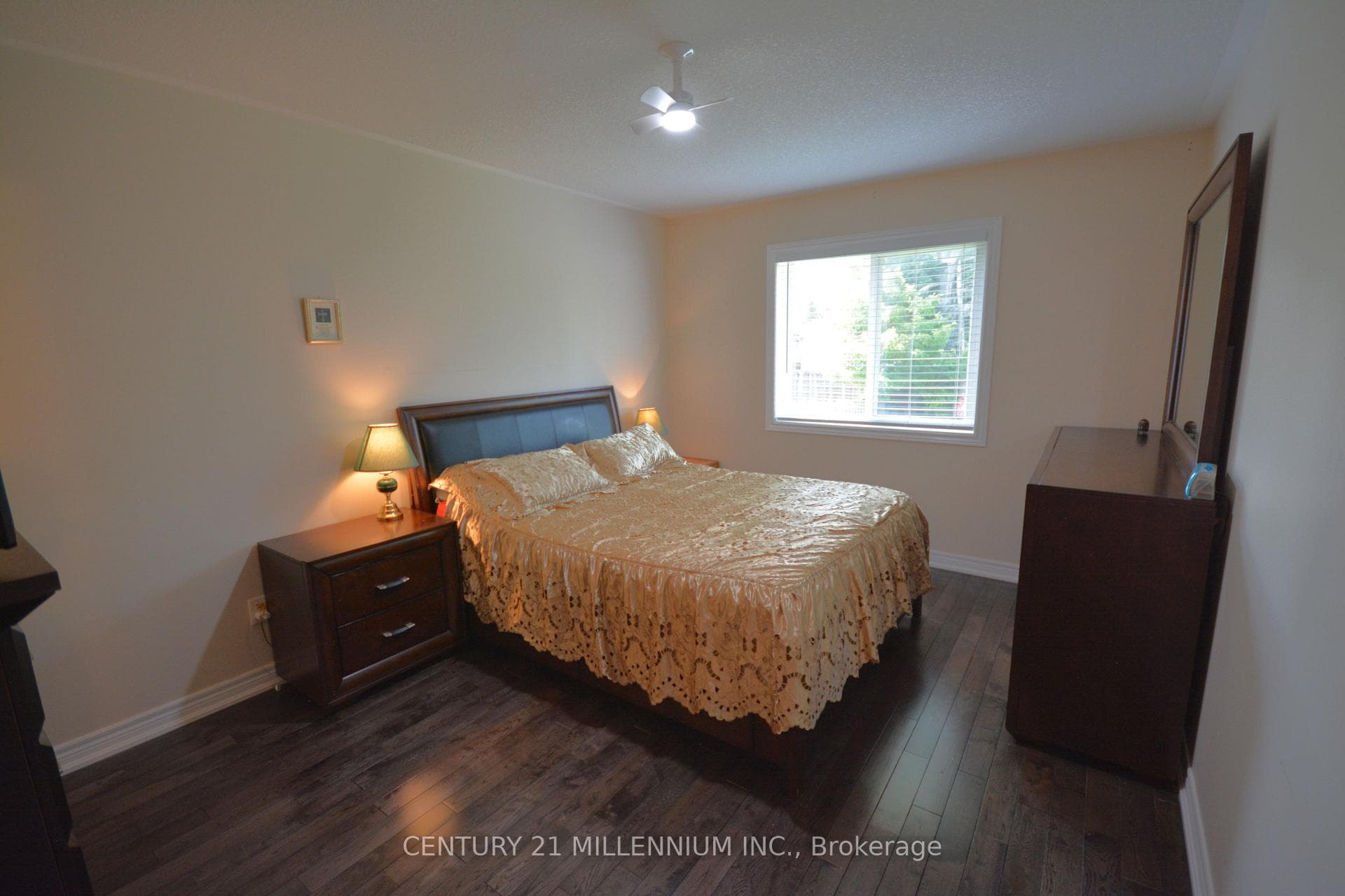 58 60th Street photo 10