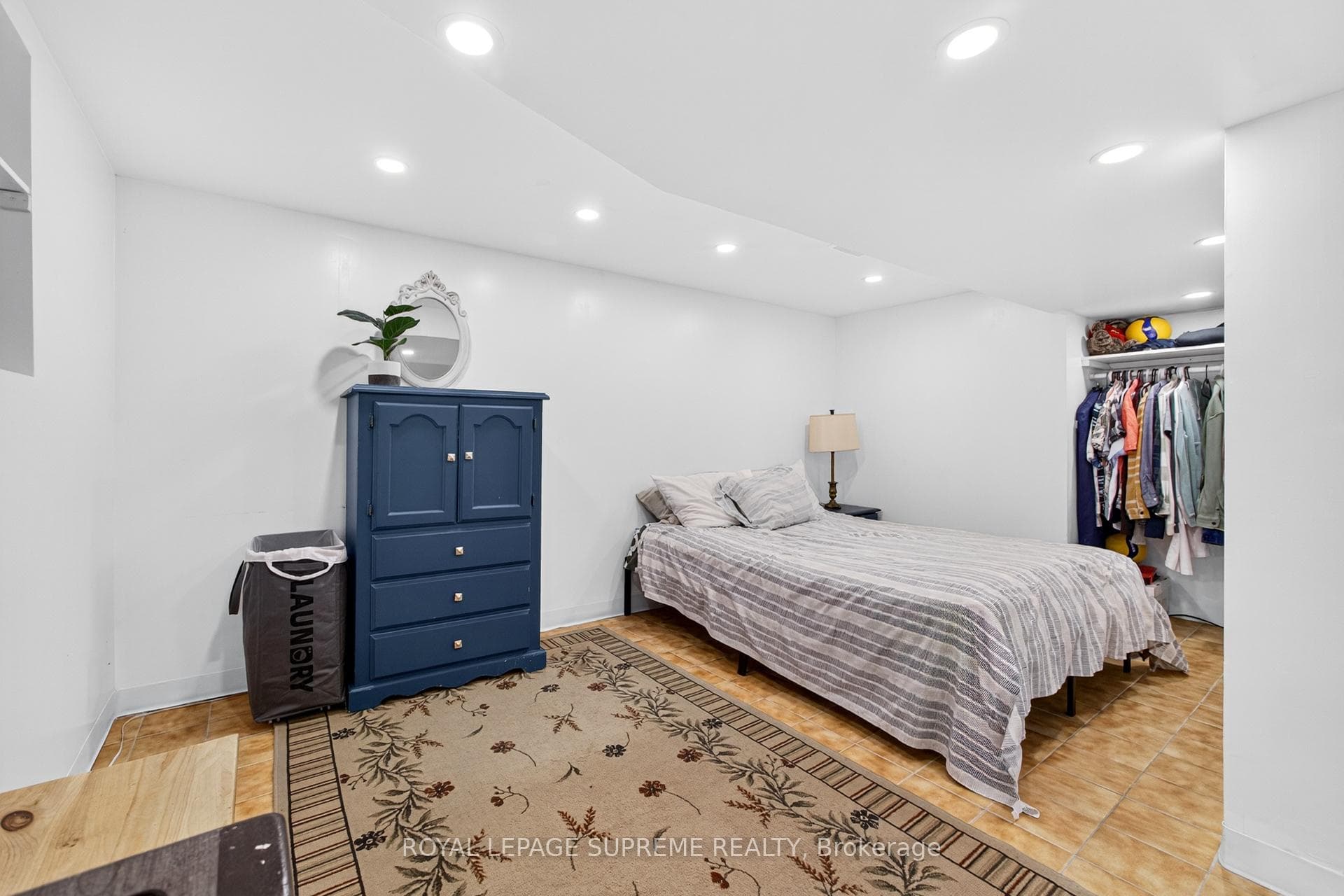 436 Glenholme Avenue photo 39