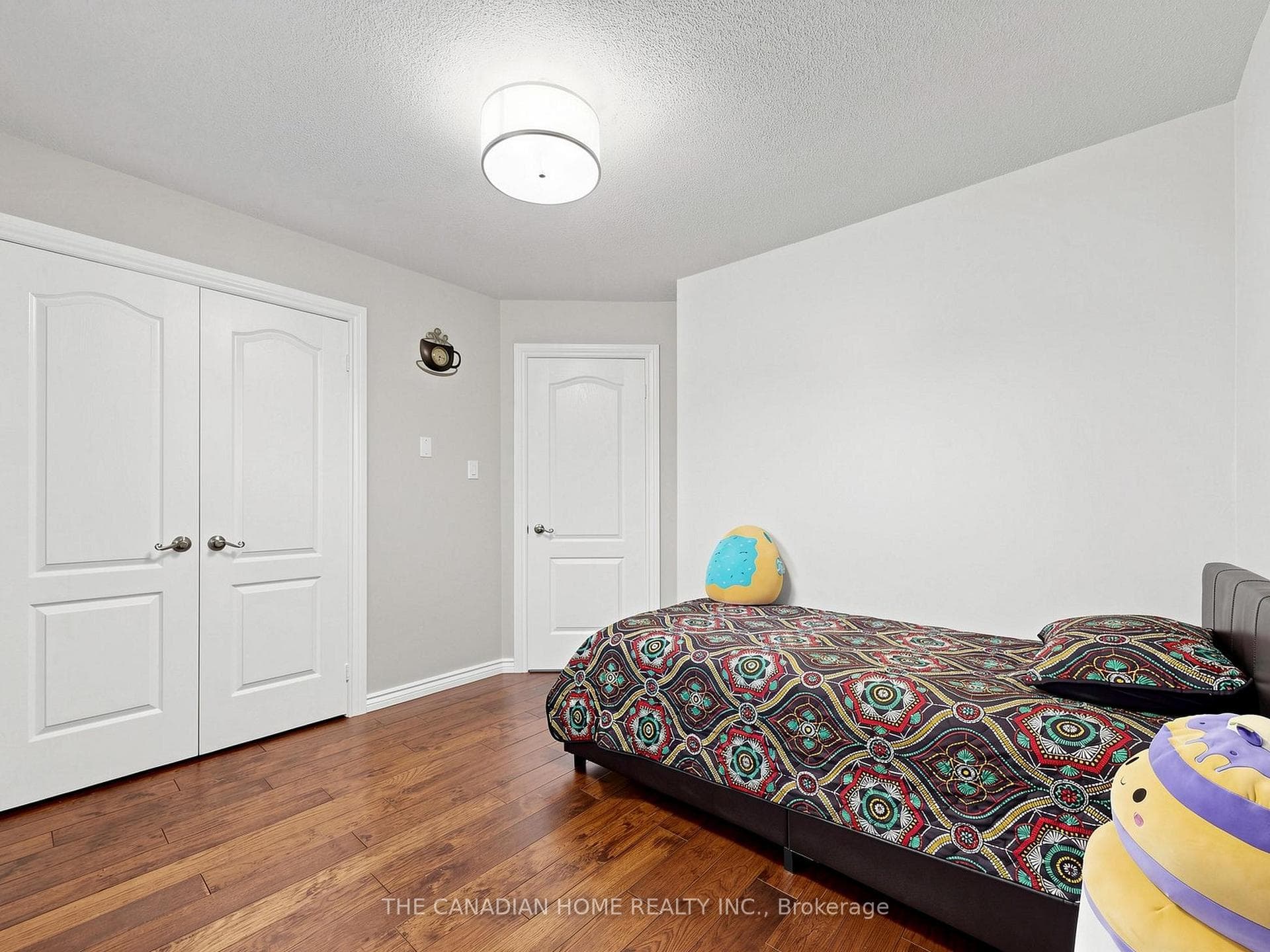 19 Wigston Court photo 35