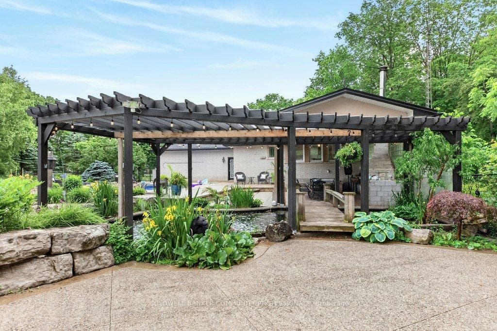 478 Glancaster Road photo 31